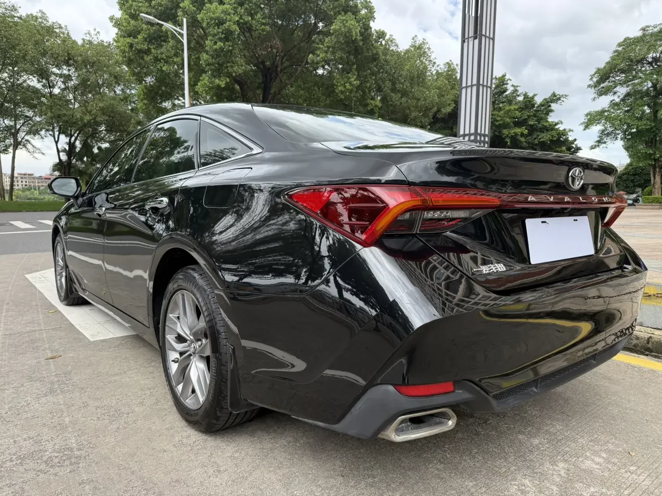 Toyota Avalon