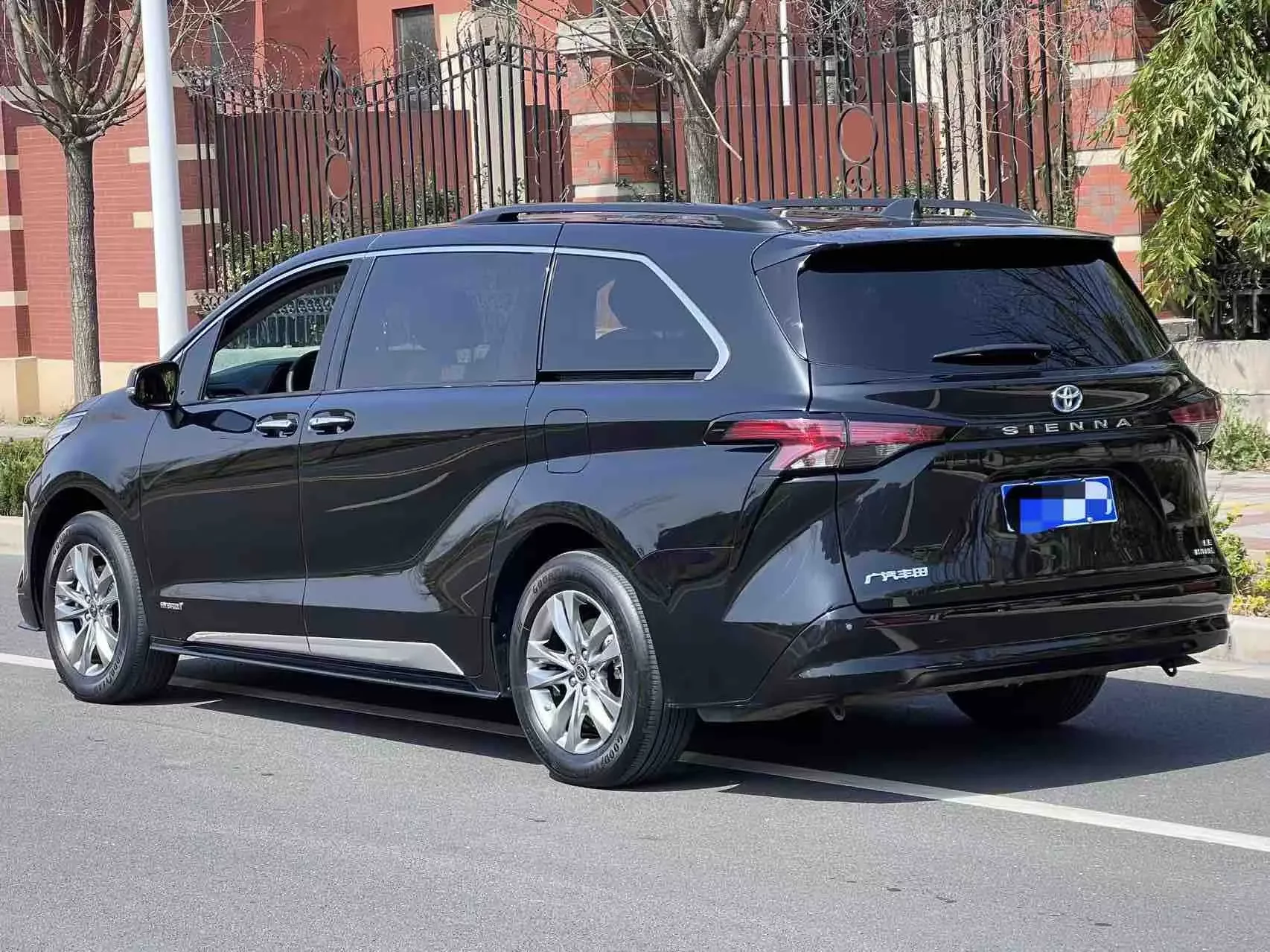 Toyota Sienna