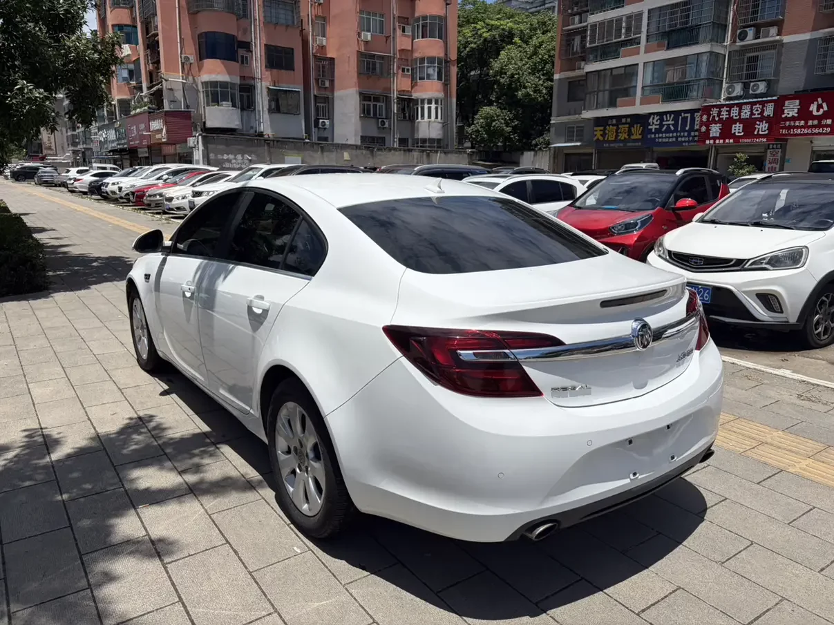 Buick Majesty