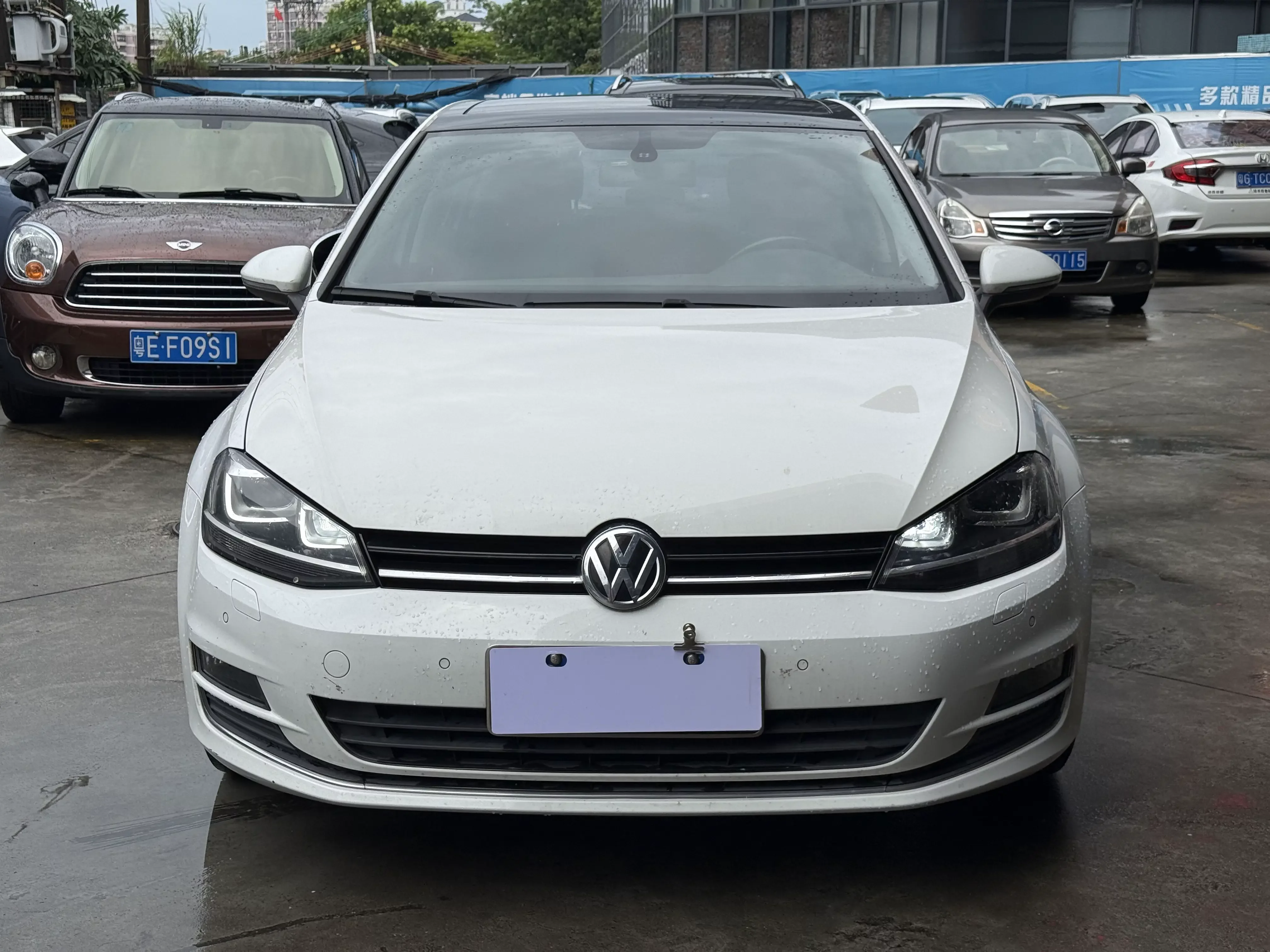Volkswagen golf