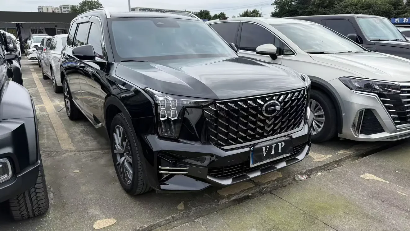 GAC Trumpchi GS8  из Китая