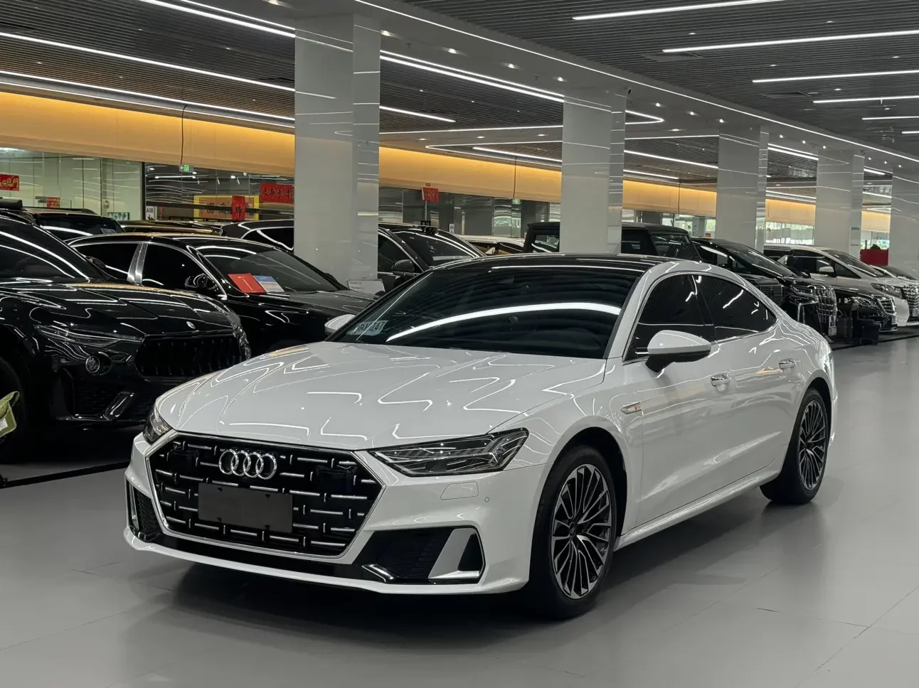 Audi A7L