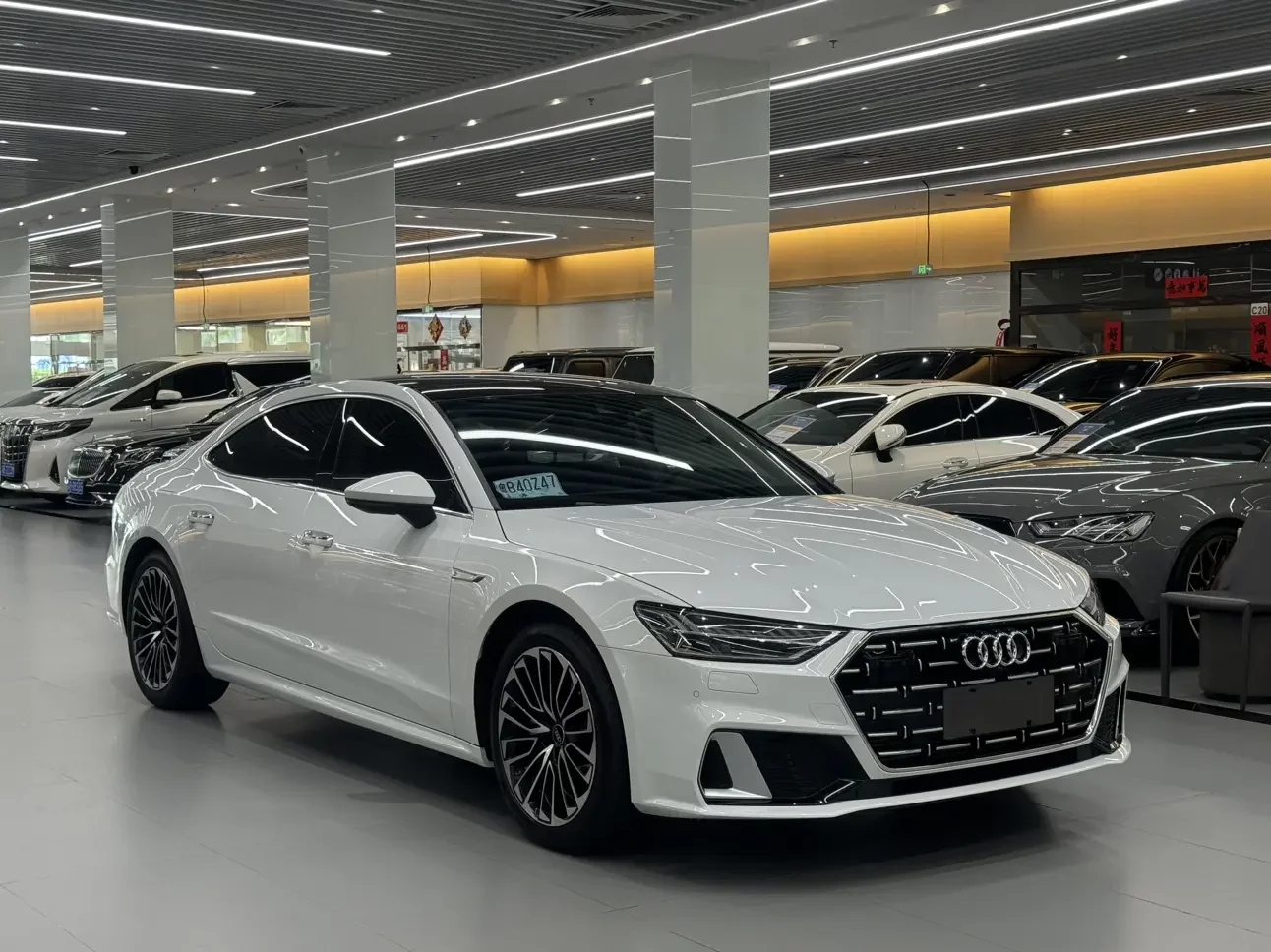 Audi A7L