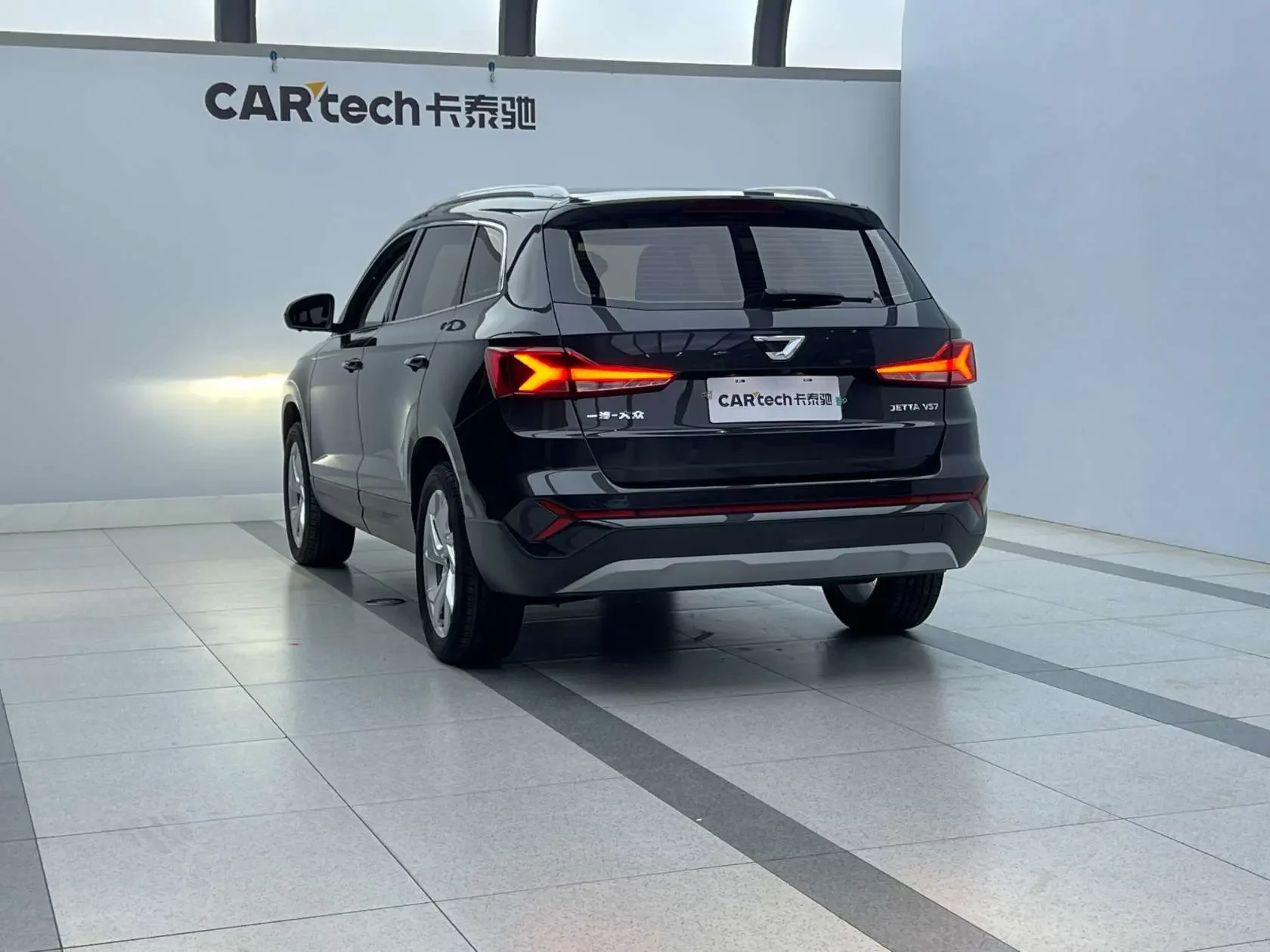 Jetta VS7
