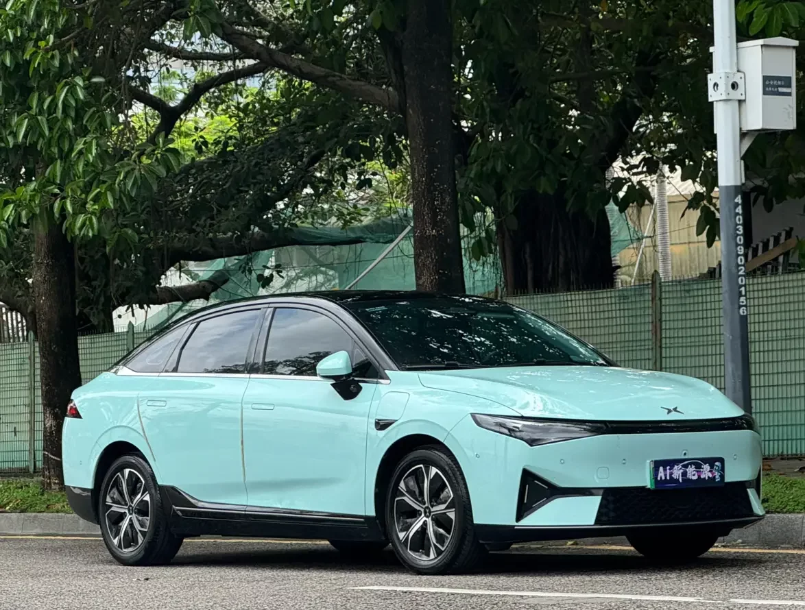 Xpeng P5