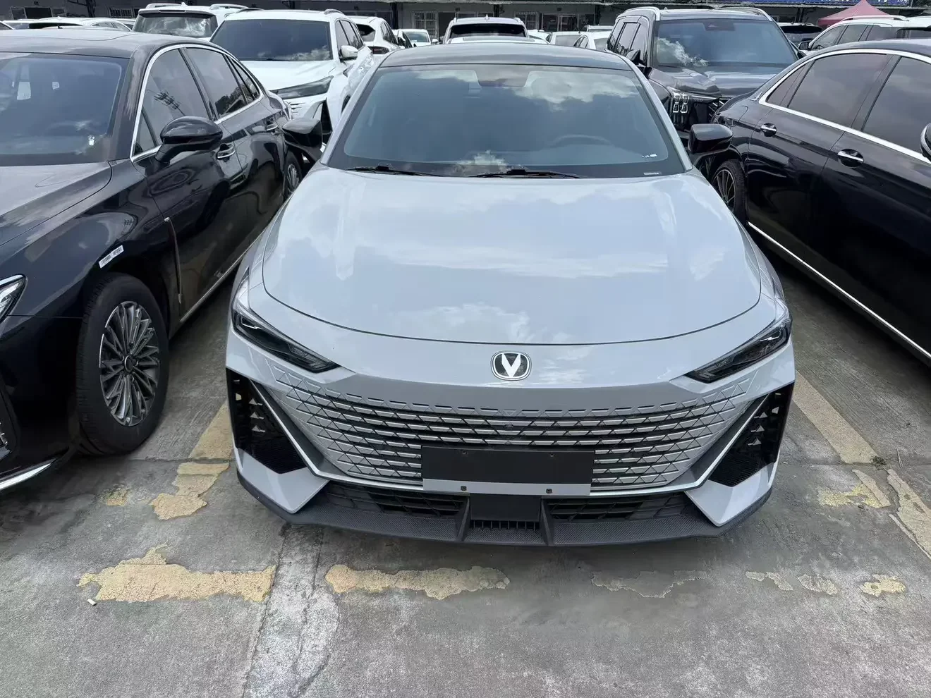 Changan UNI-V