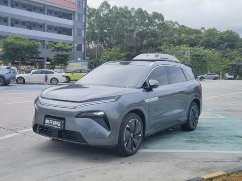 BYD Tang L DM
