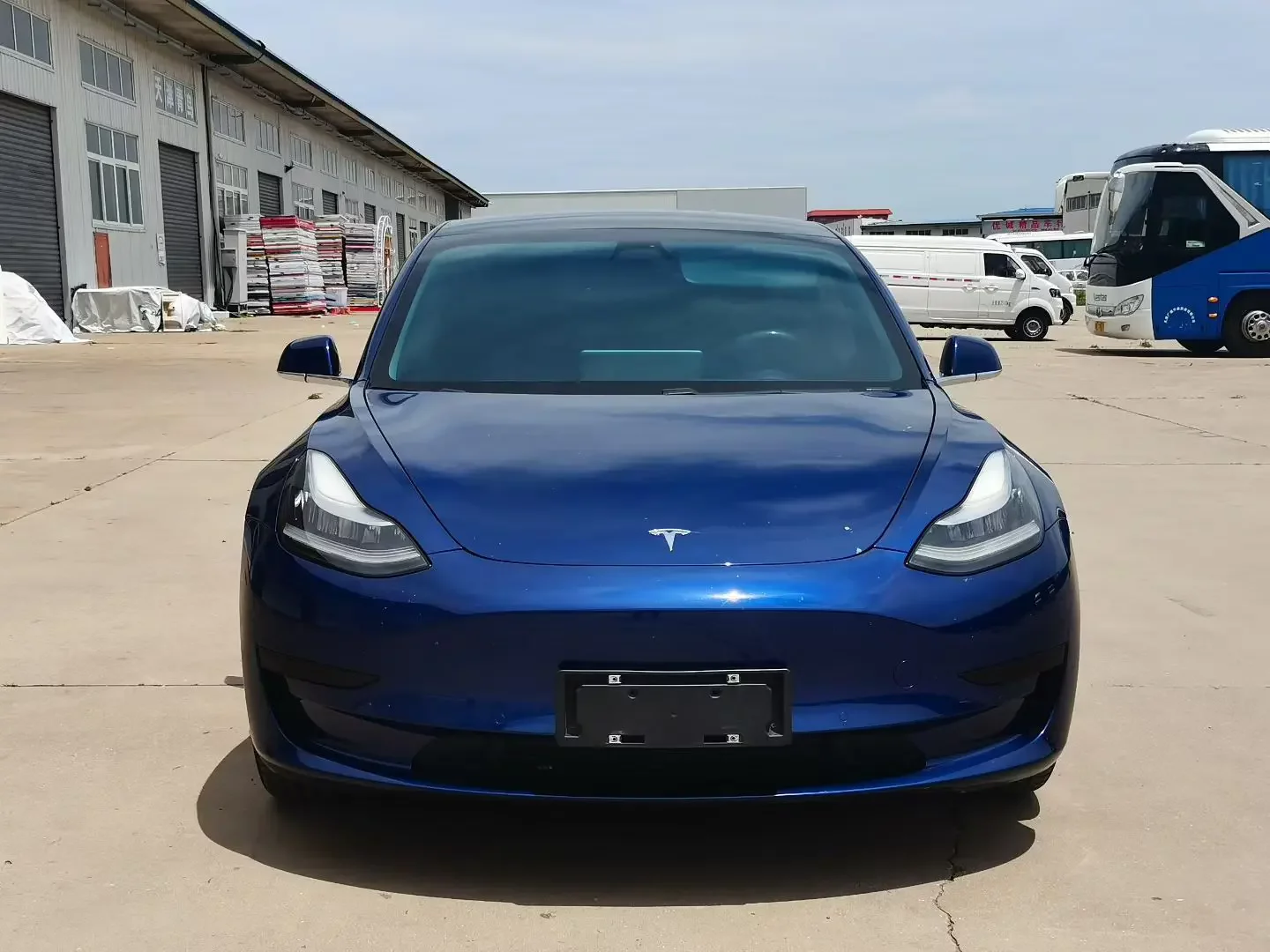 Tesla Model 3  из Китая