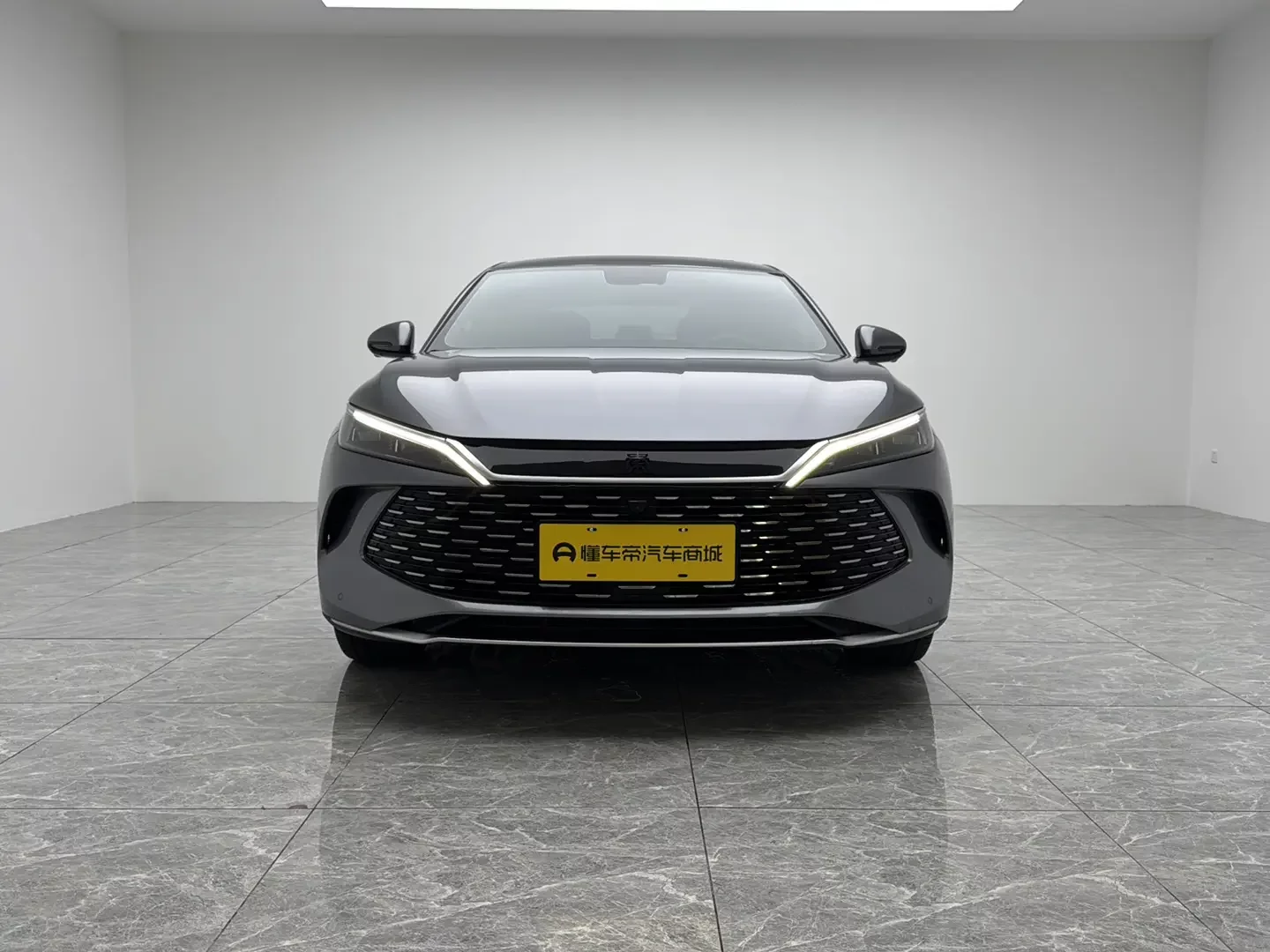 BYD Qin L DM