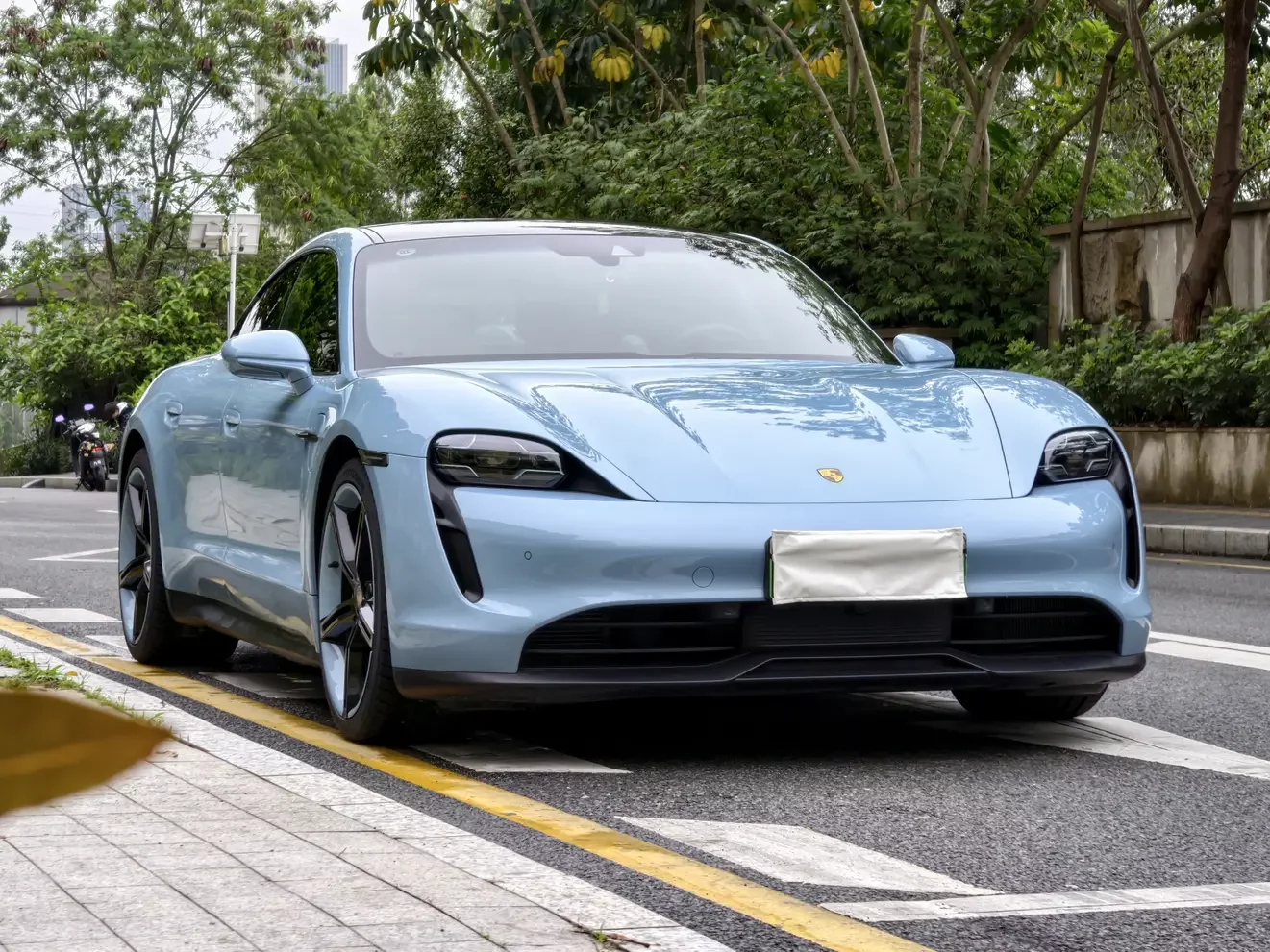 Porsche Taycan