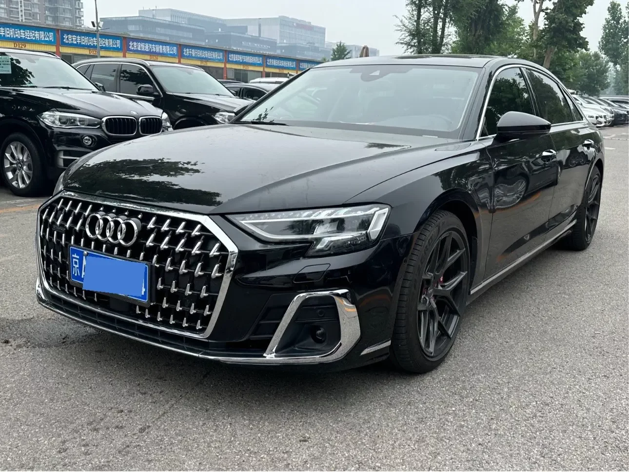 Audi A8