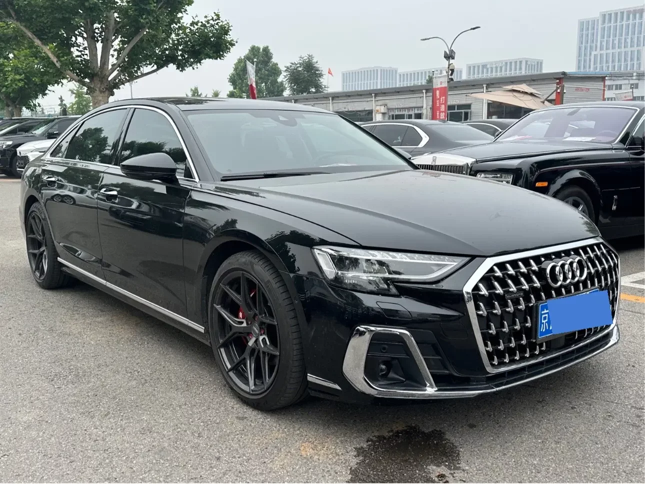 Audi A8