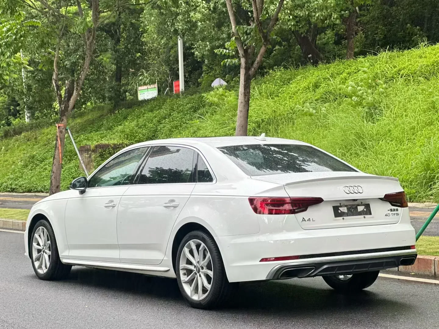 Audi A4L