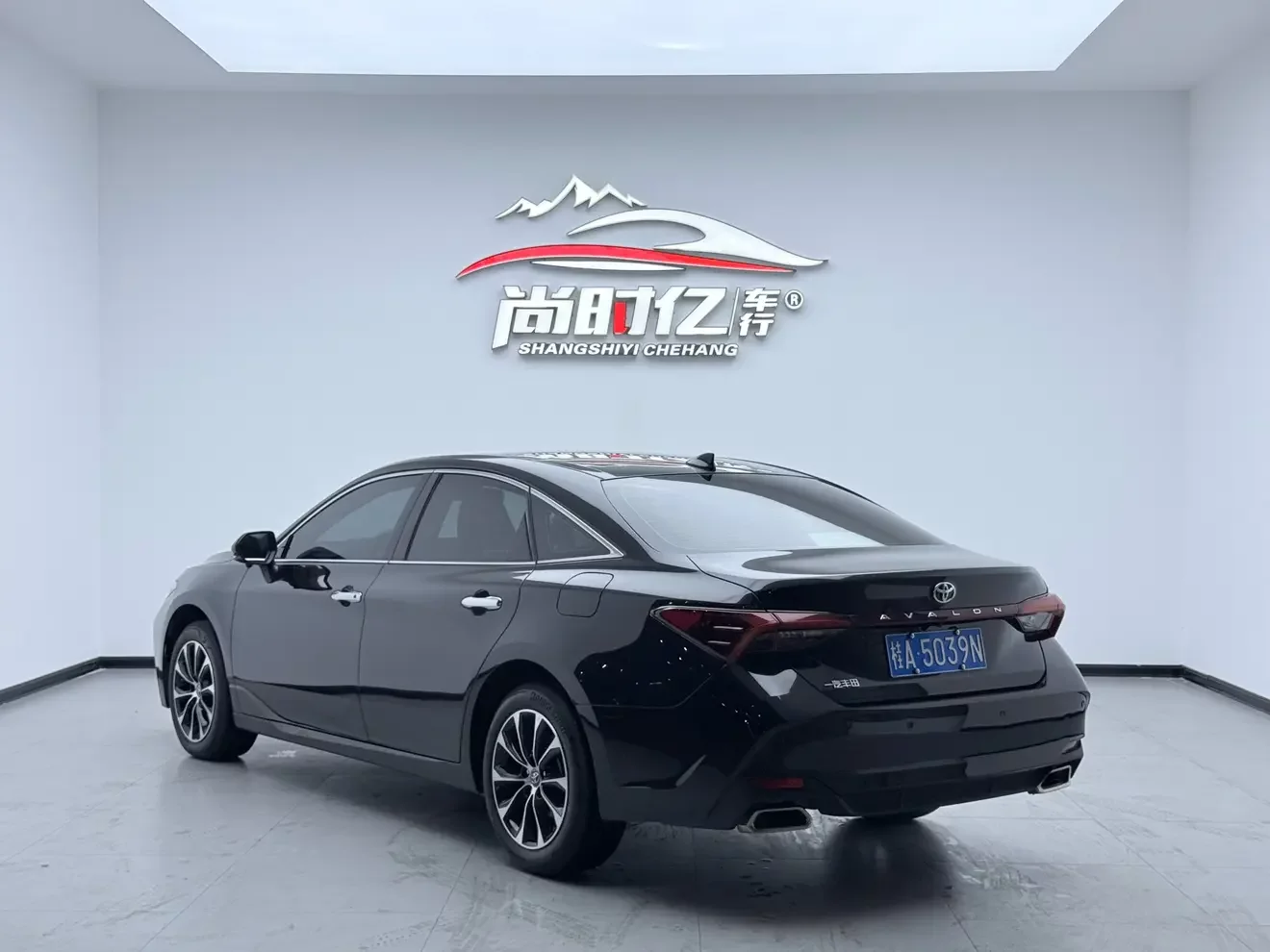 Toyota Avalon