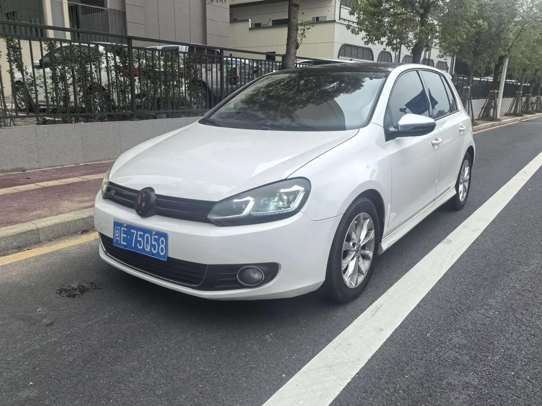 Volkswagen golf