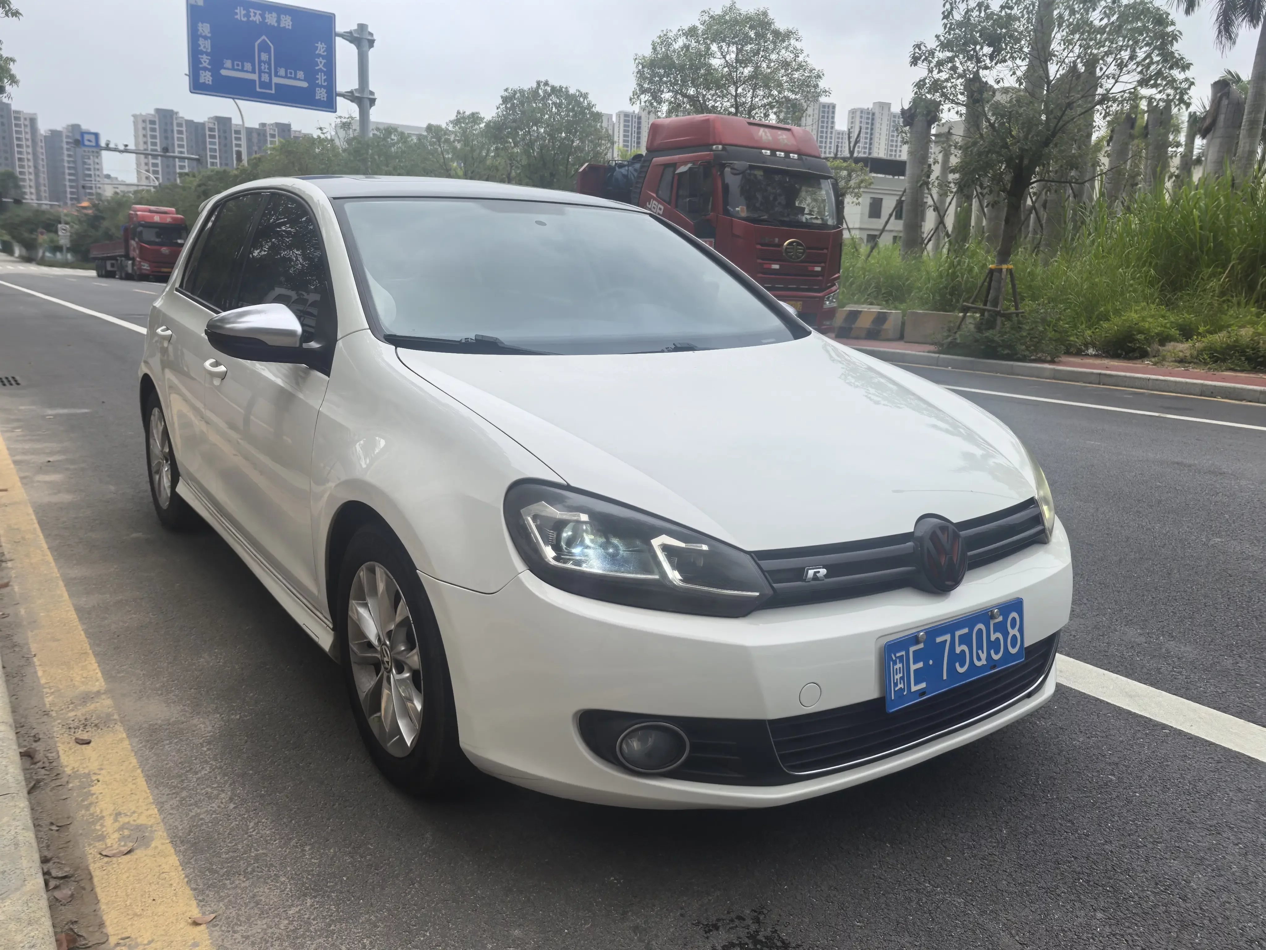 Volkswagen golf