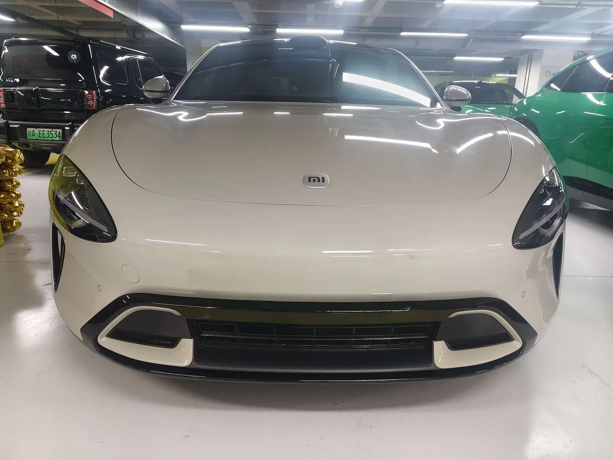Xiaomi car Xiaomi SU7  из Китая