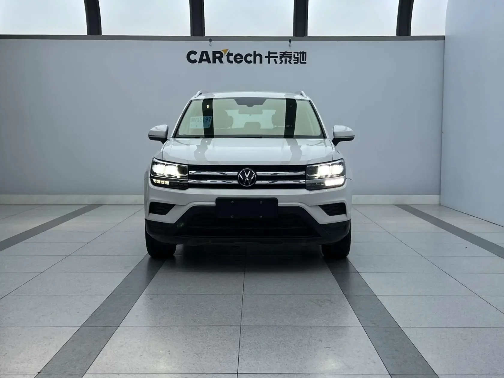 Volkswagen Tharu