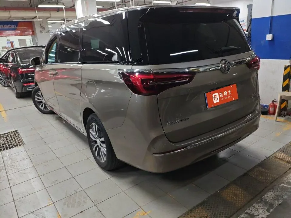 Buick GL8