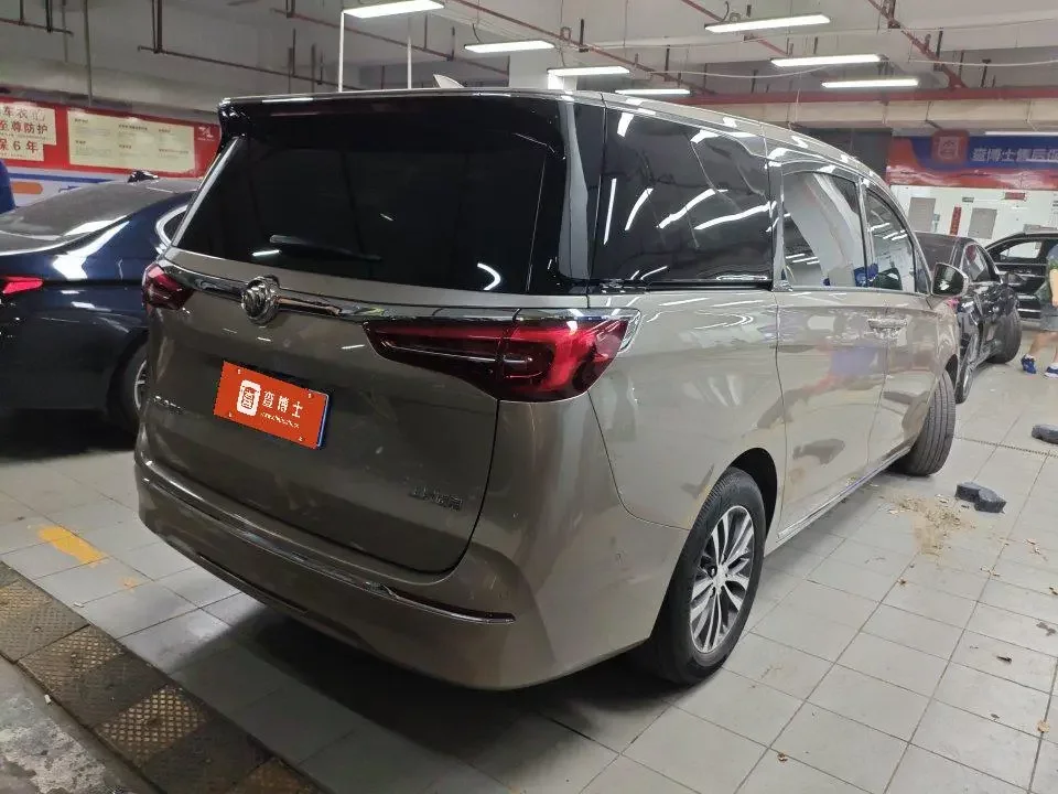 Buick GL8