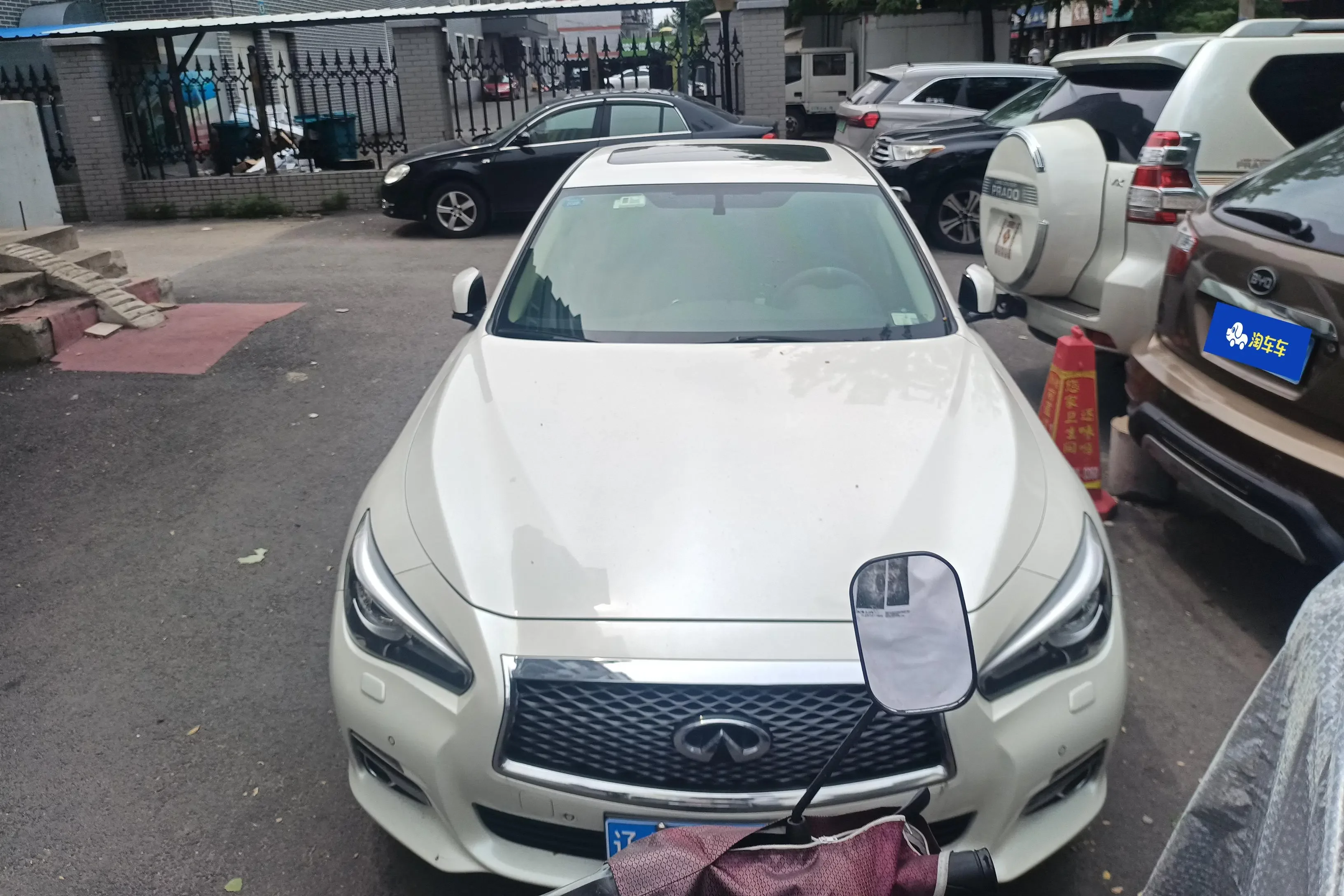 Infiniti Q50L  из Китая