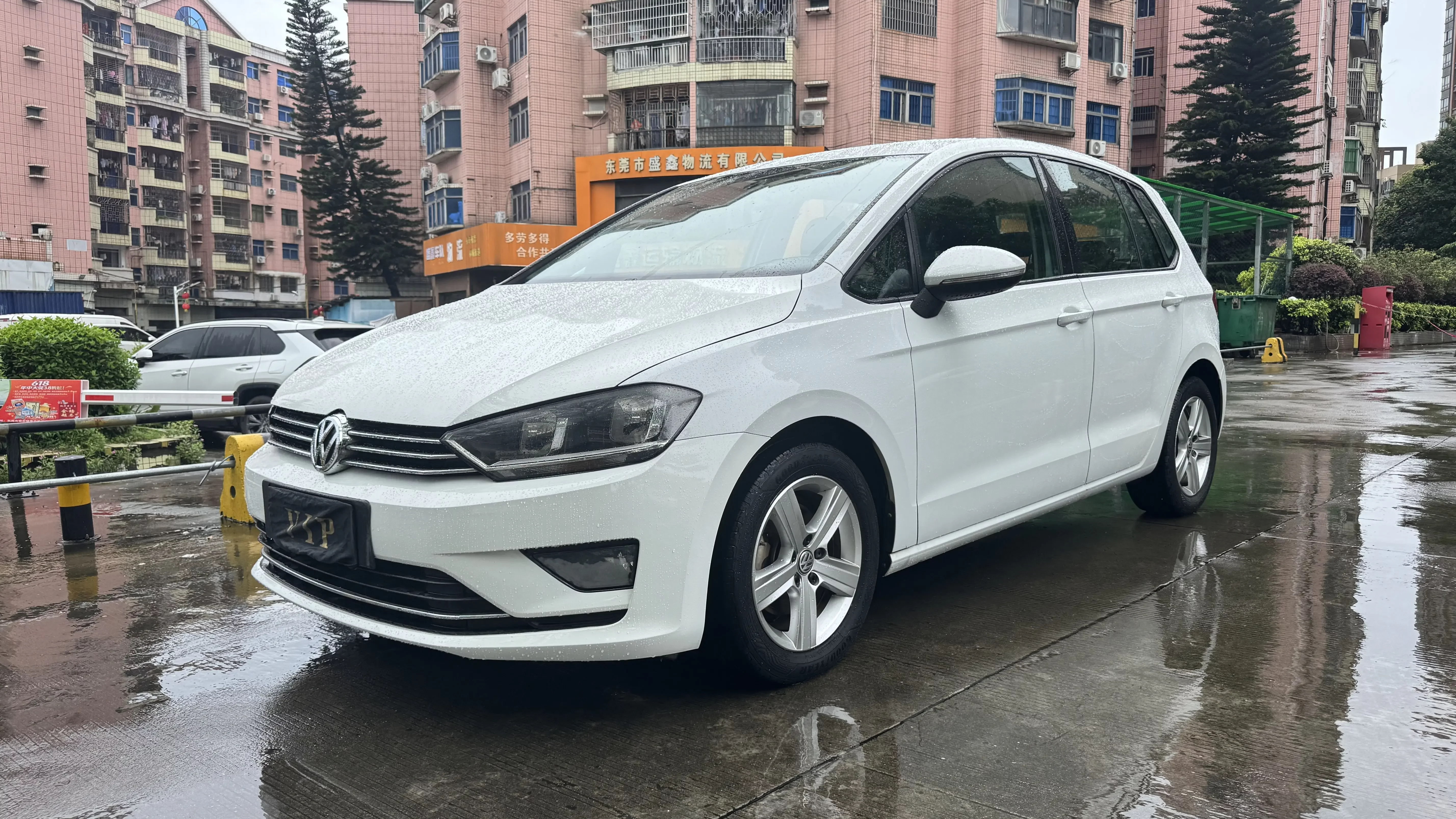 Volkswagen Golf·Jialu  из Китая