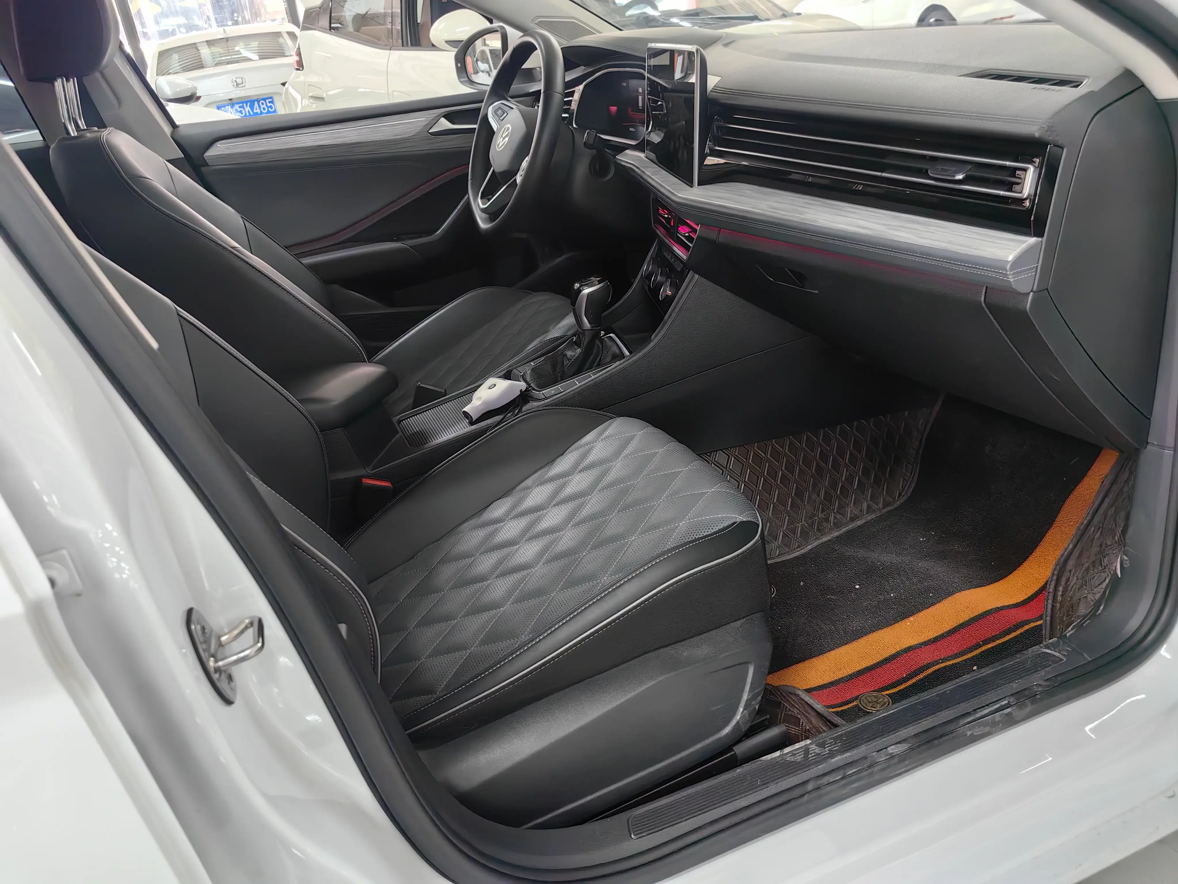 Volkswagen Sagitar