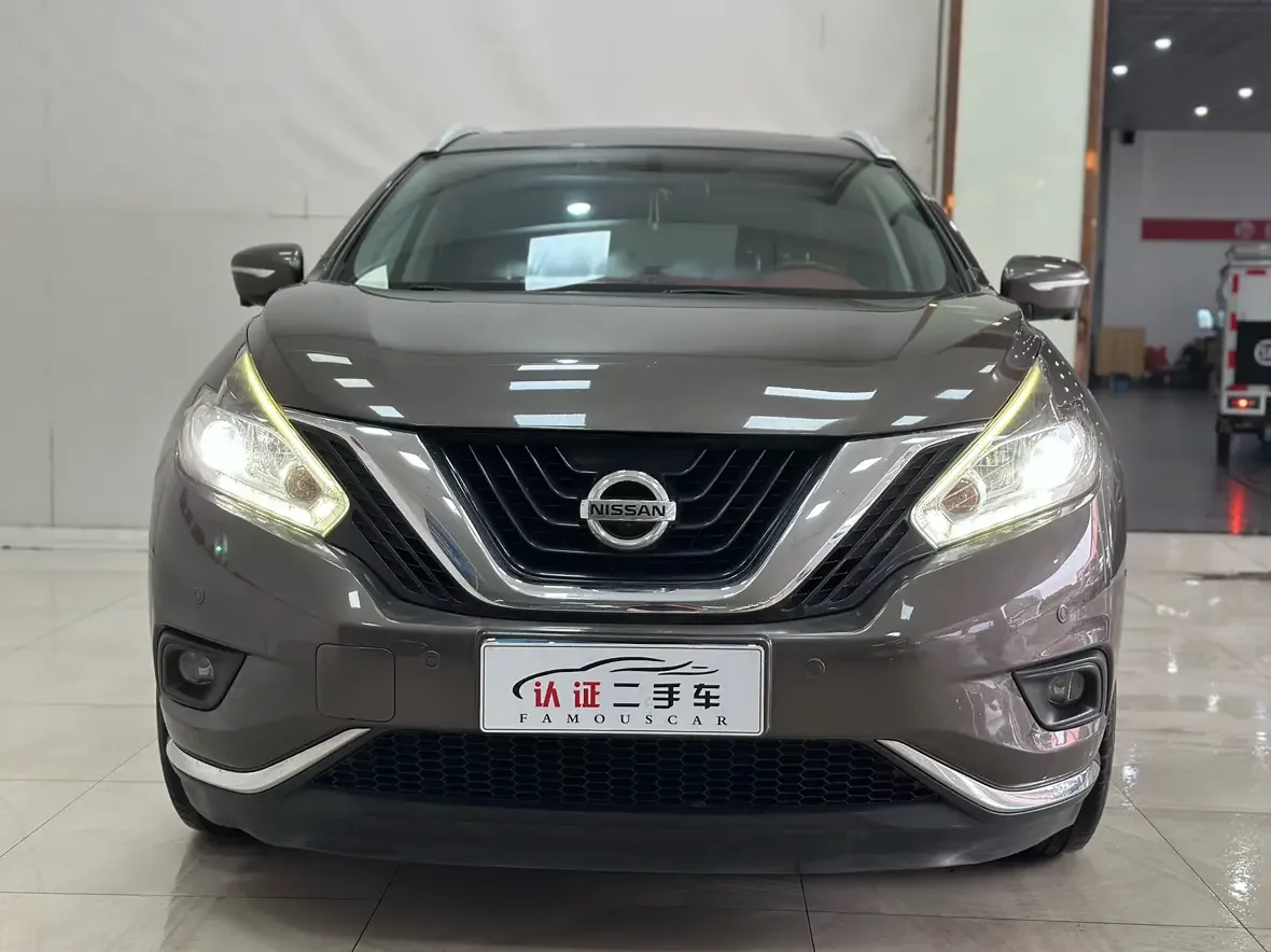 Nissan Murano (Loulan)  из Китая