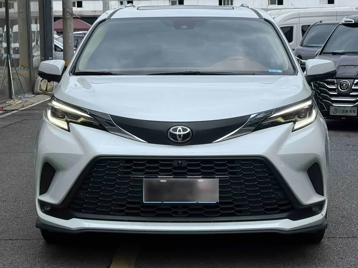 Toyota Granvia