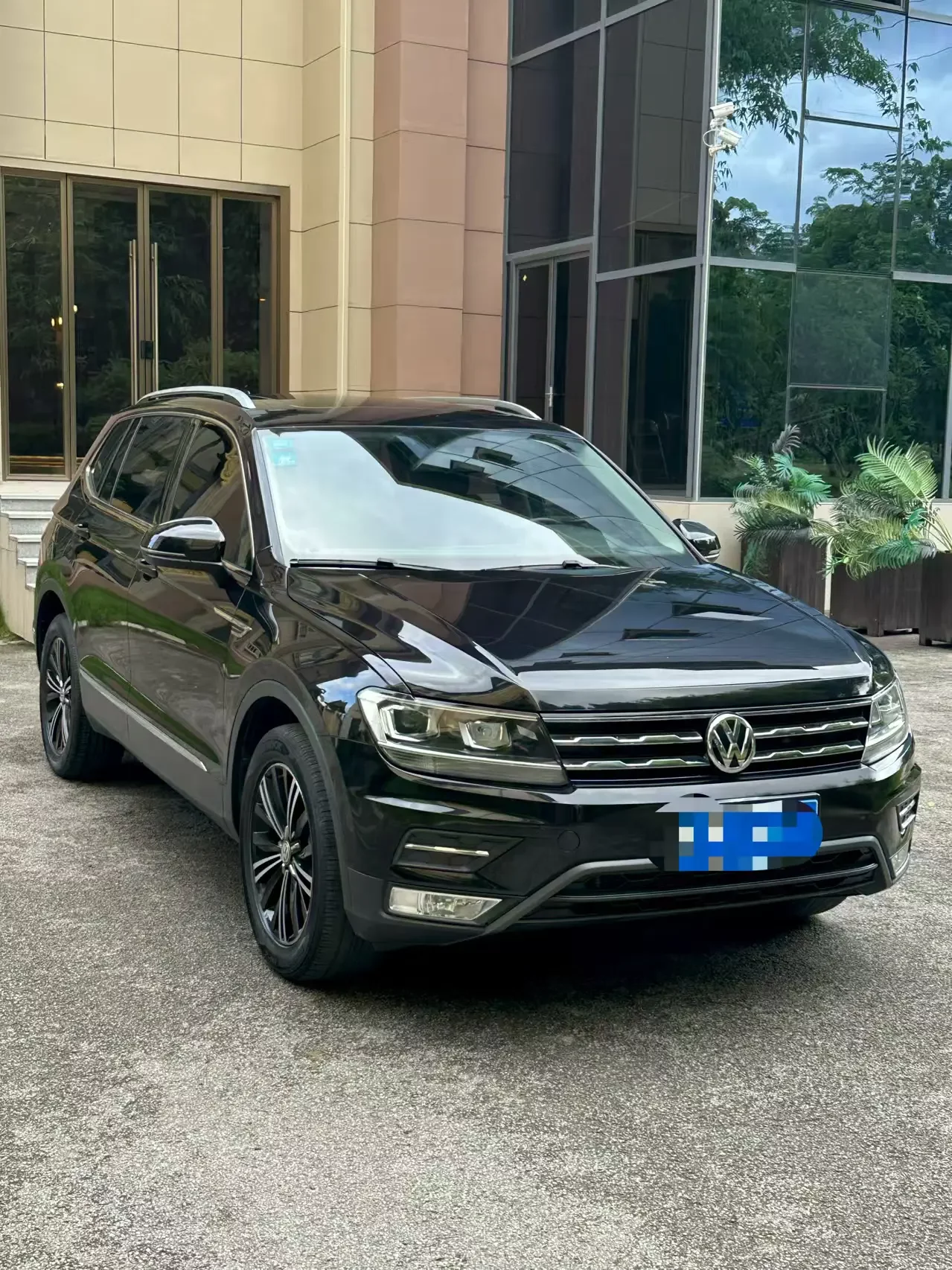 Volkswagen Tiguan L