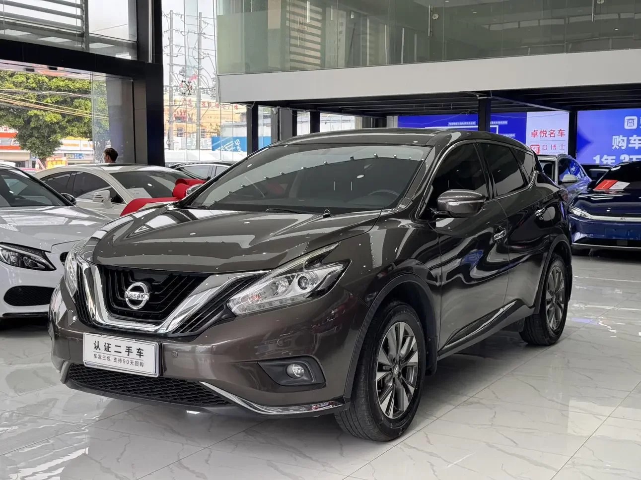 Nissan Murano (Loulan)  из Китая