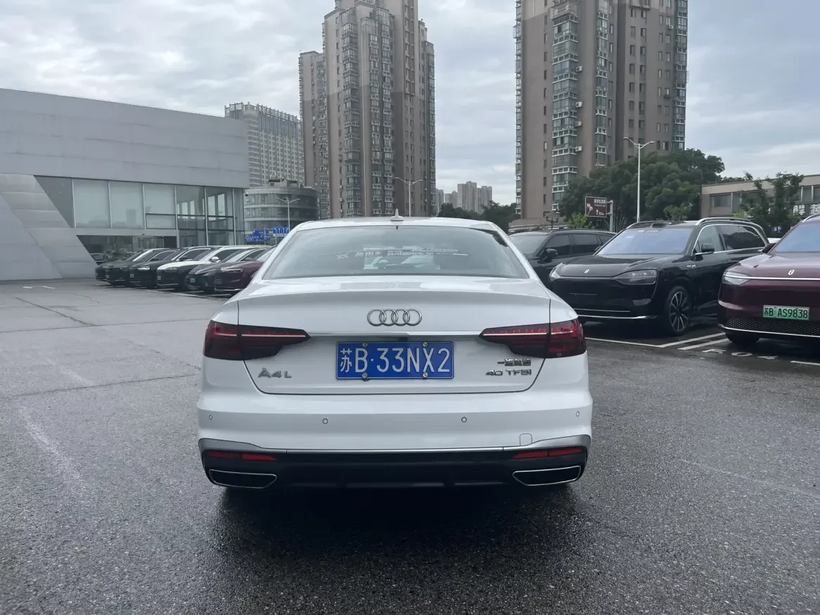 Audi A4L