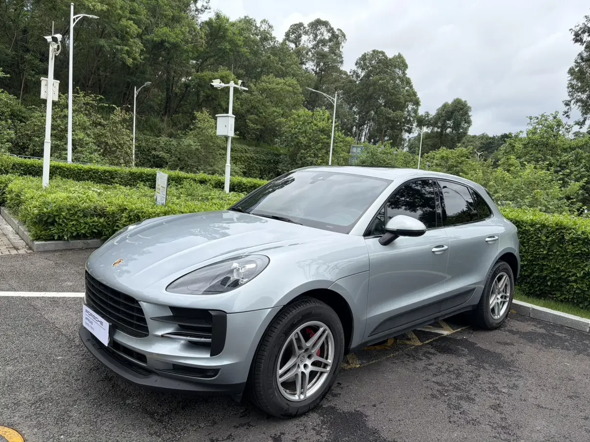 Porsche Macan  из Китая