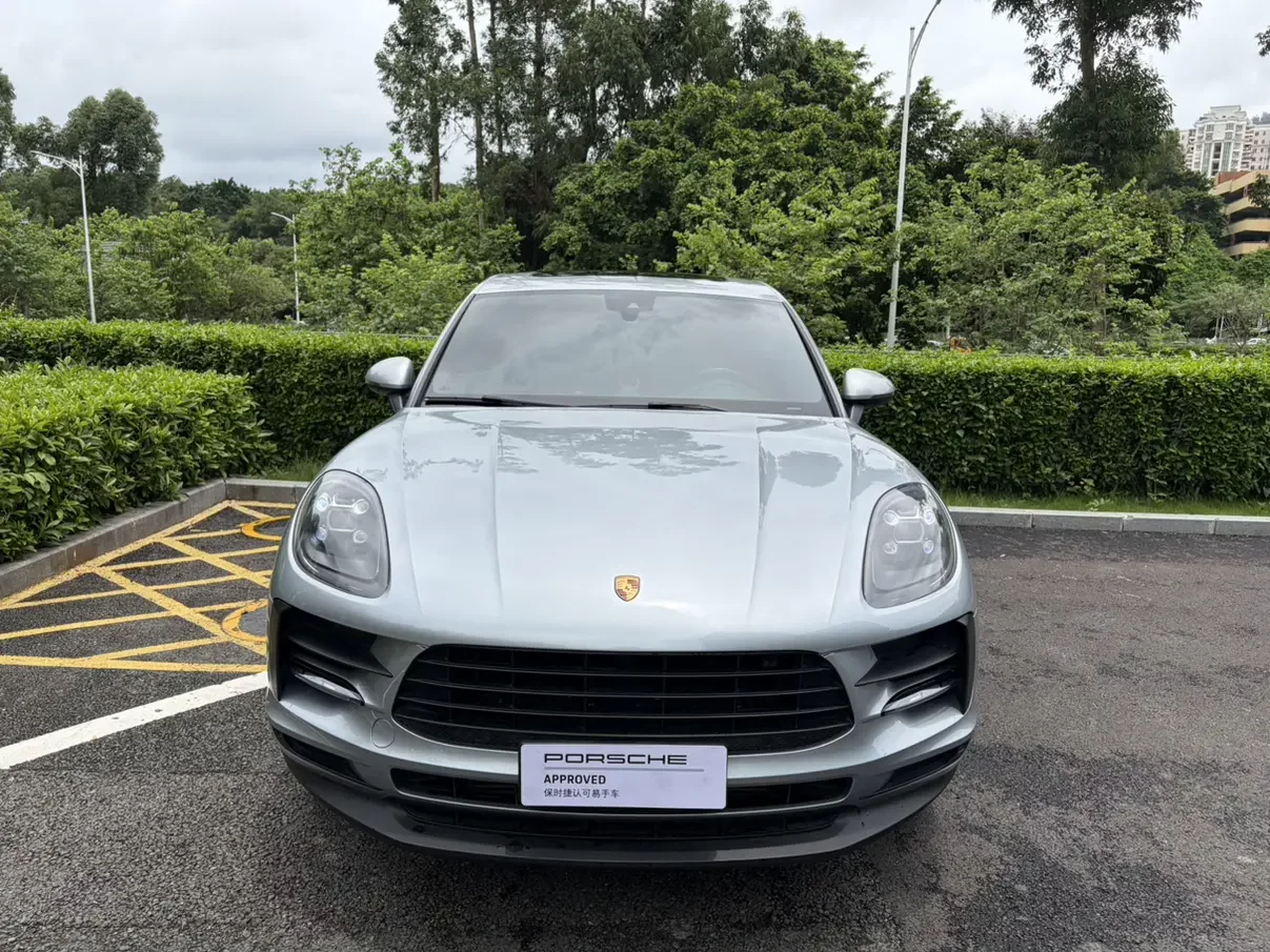 Porsche Macan  из Китая