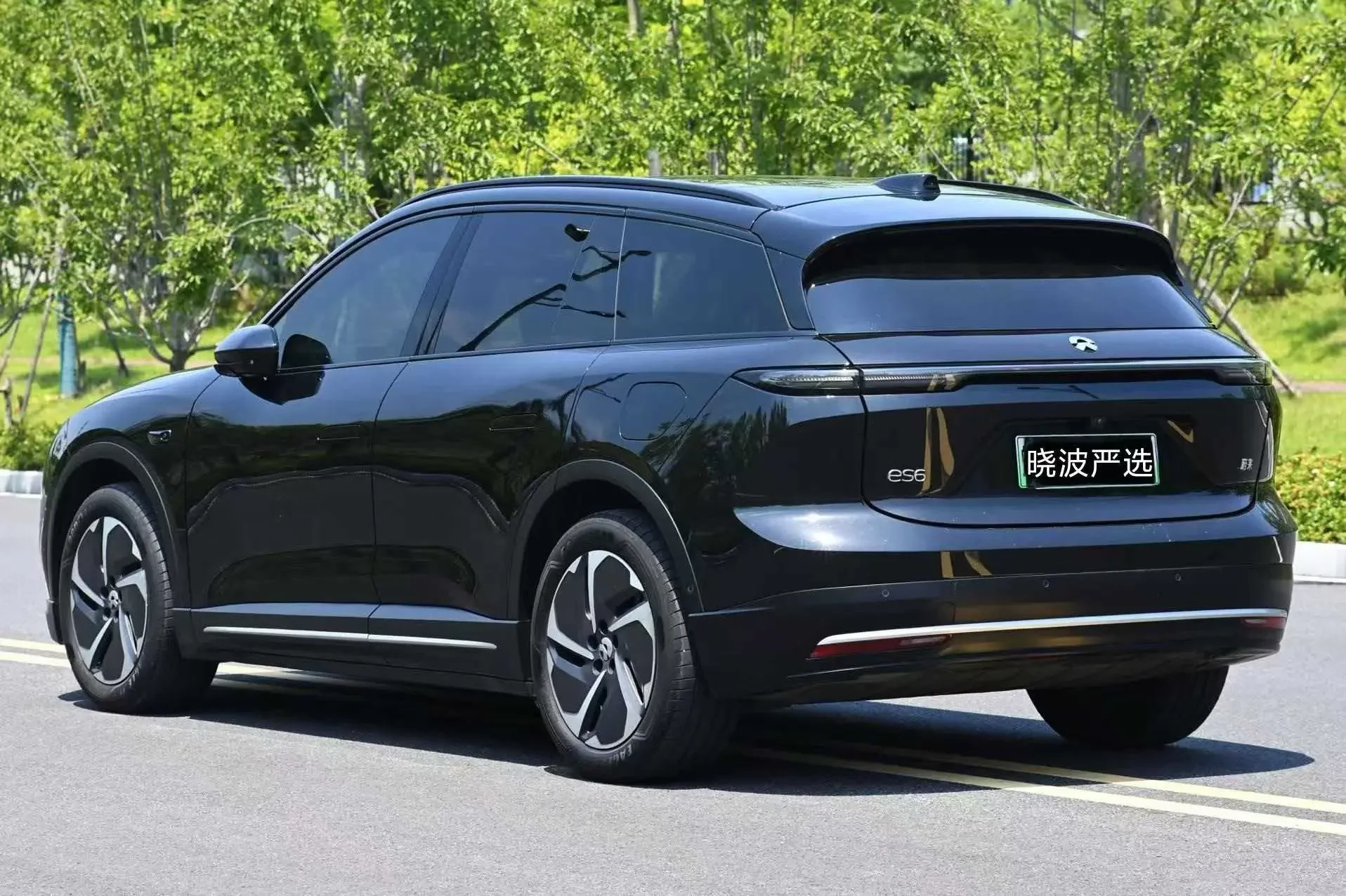 NIO ES6
