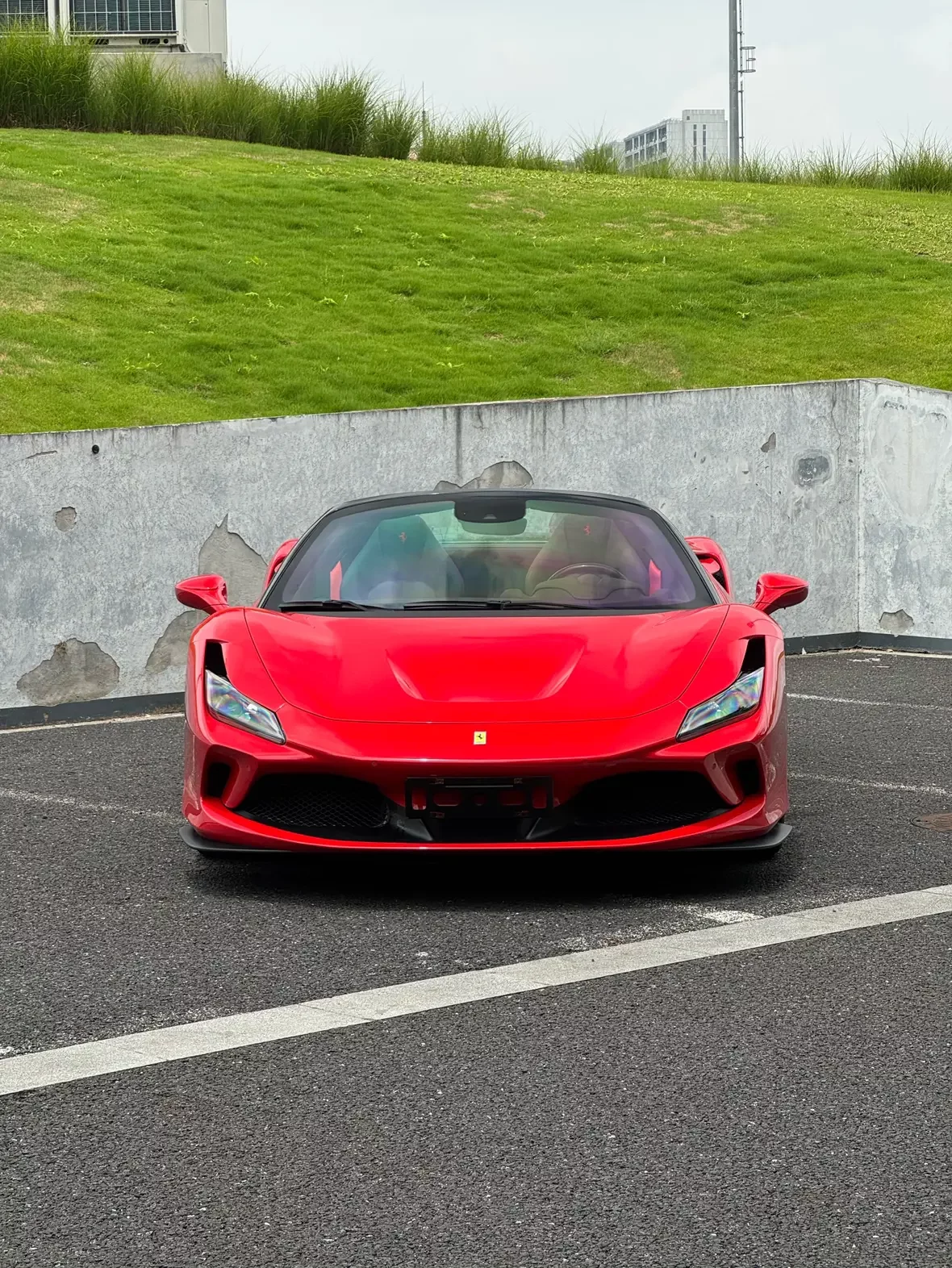 Ferrari F8