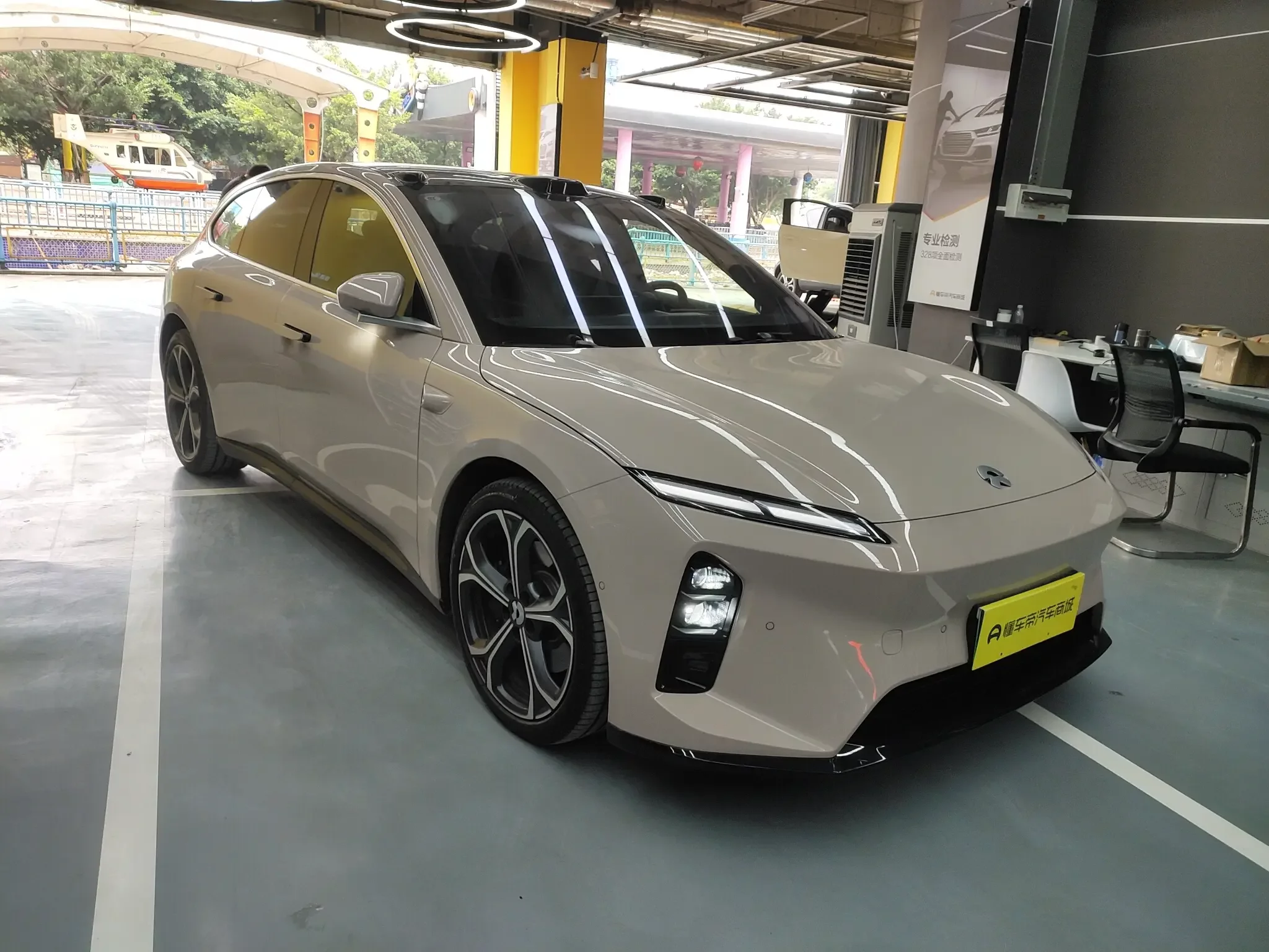 NIO ET5T