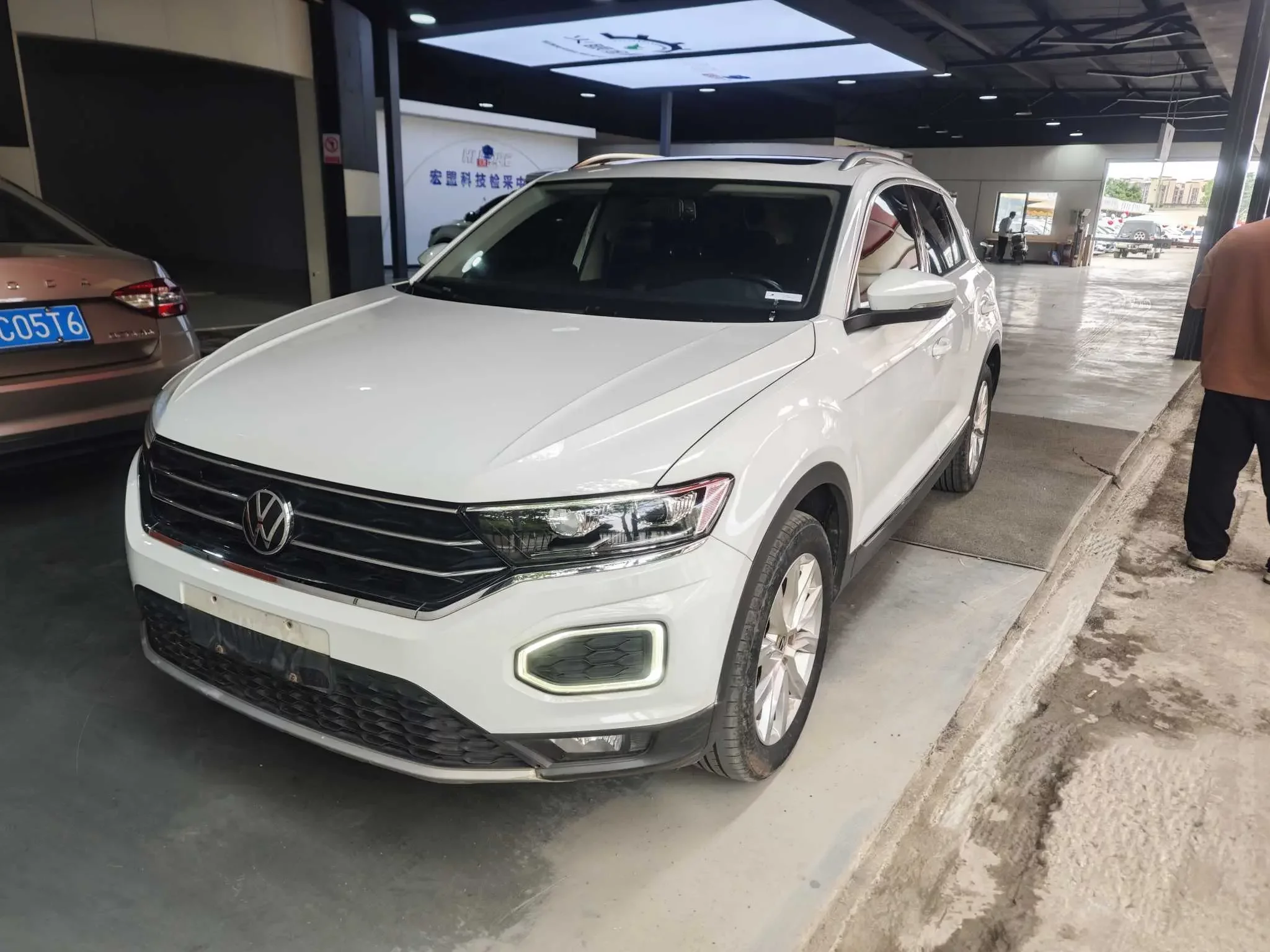 Volkswagen T-Roc