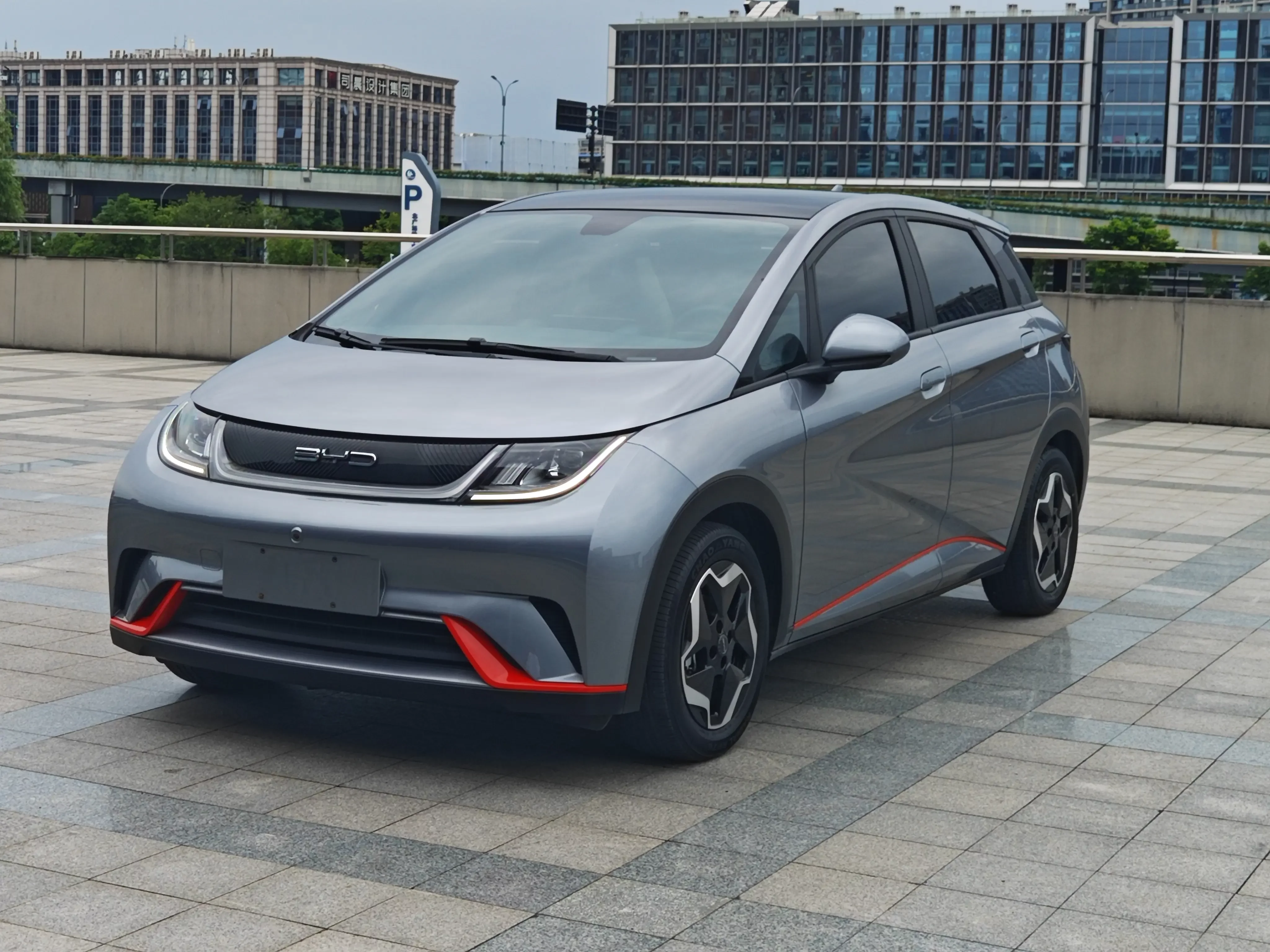 BYD dolphin