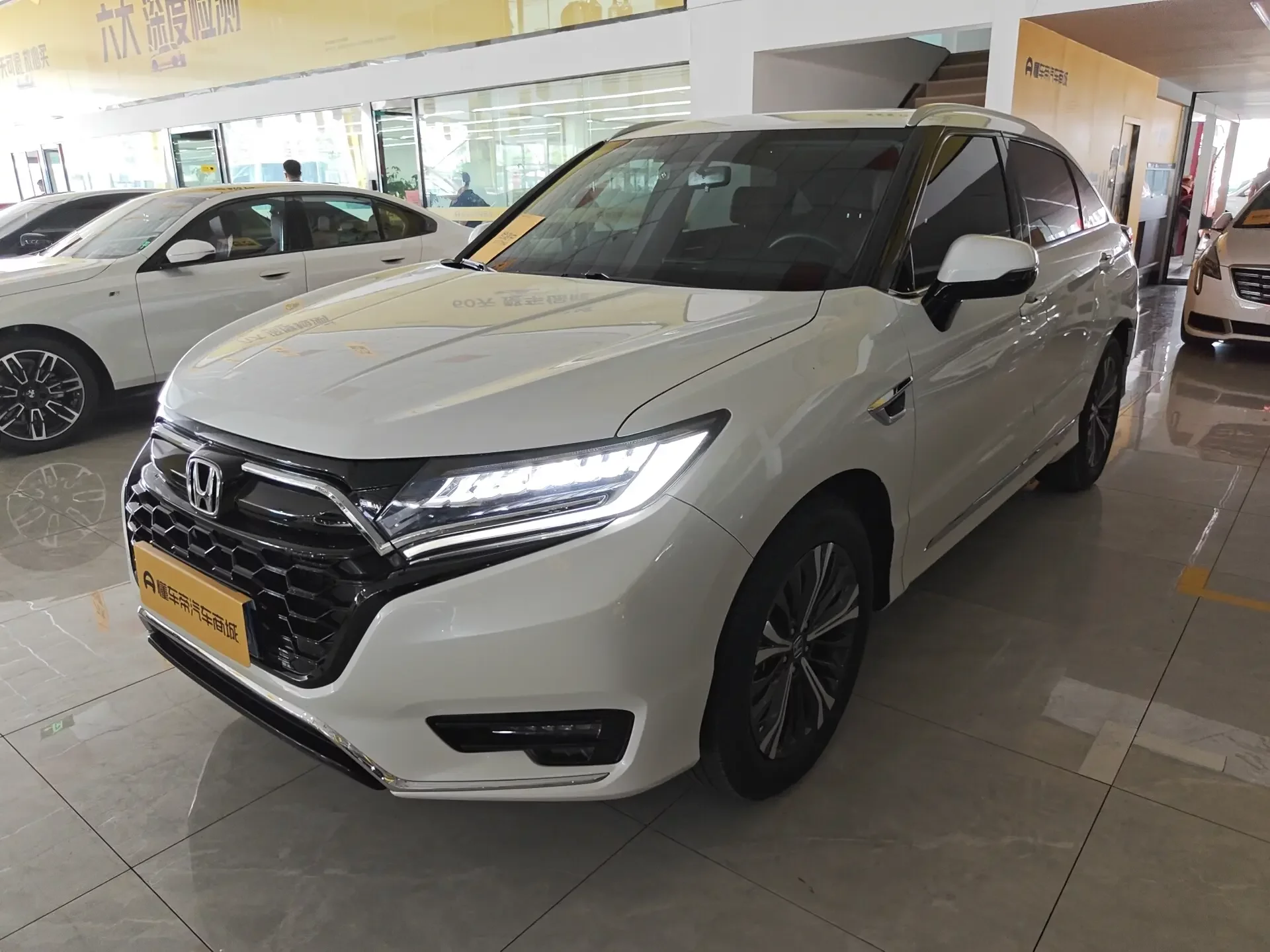 Honda UR-V