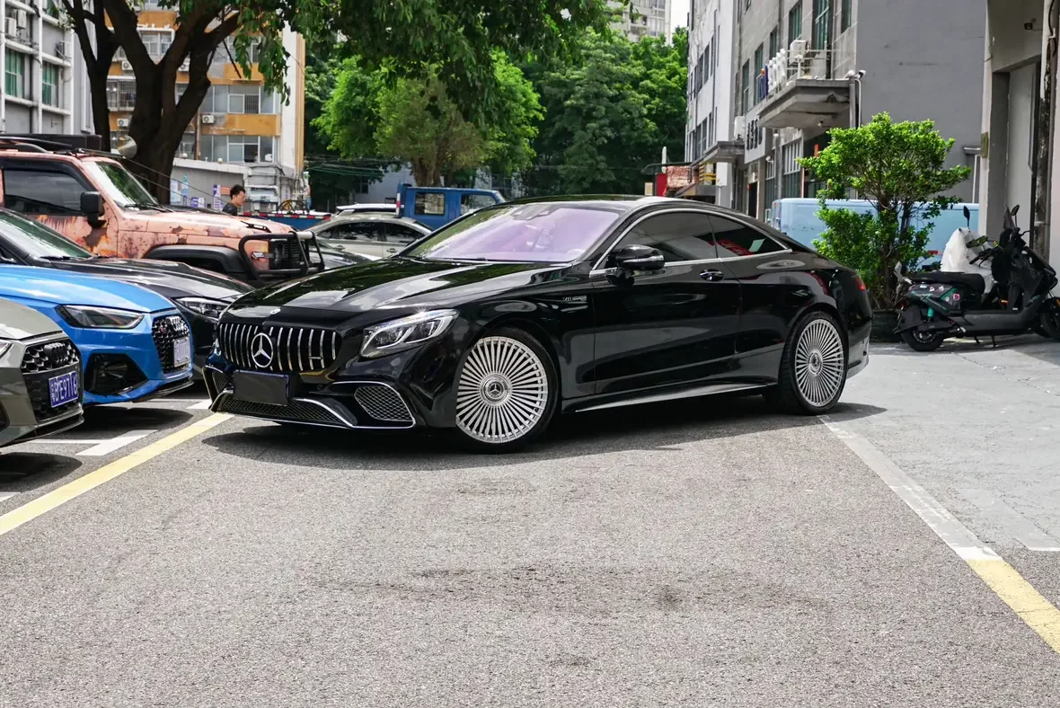 Mercedes-Benz S Class