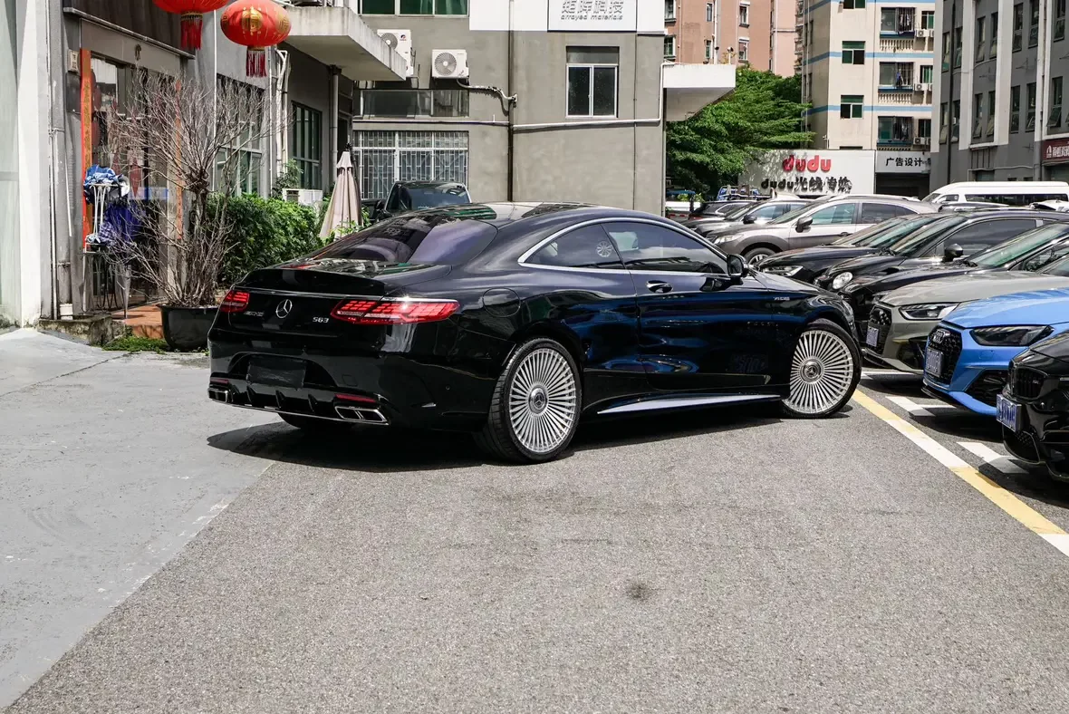 Mercedes-Benz S Class