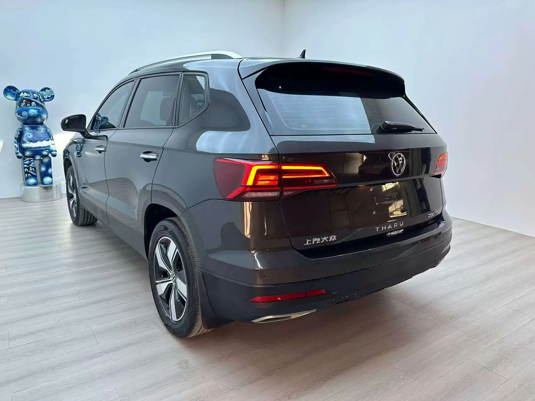 Volkswagen Tharu