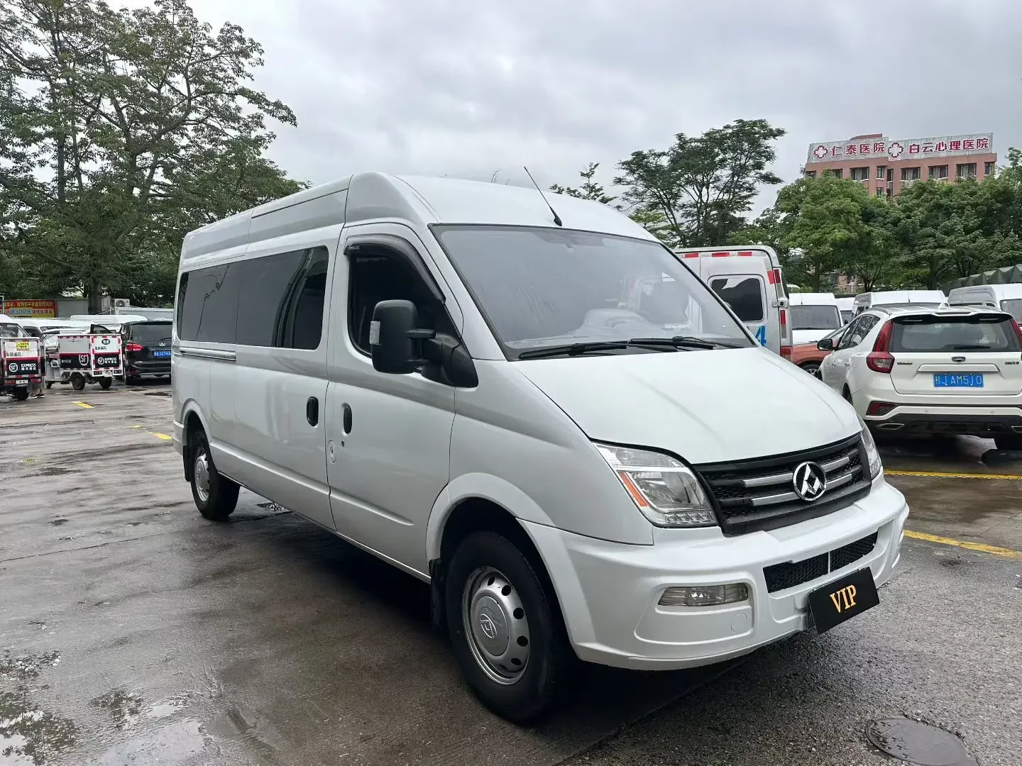 Datong Xintu V80  из Китая