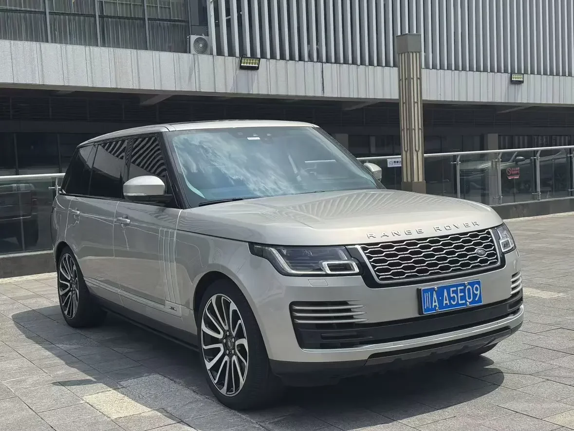 Land Rover range rover