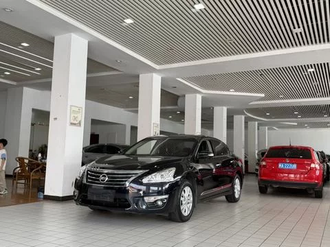 Nissan Altima (Teana)  из Китая