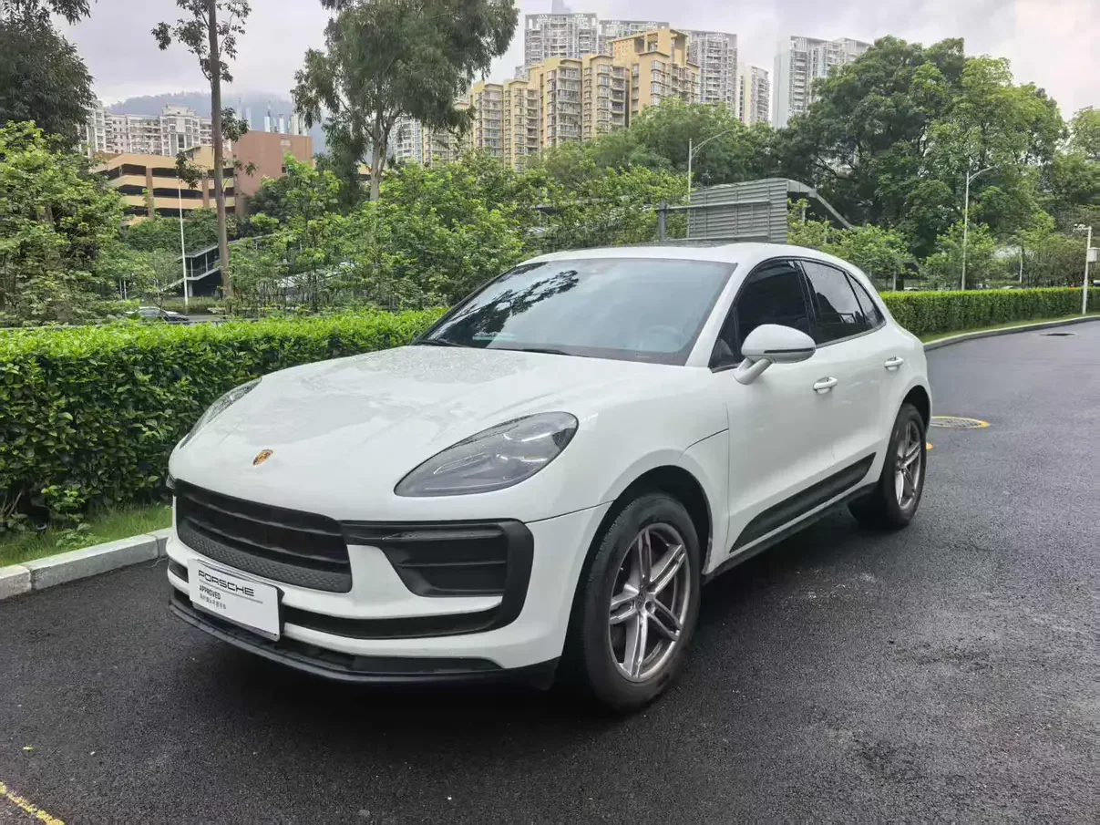 Porsche Macan  из Китая