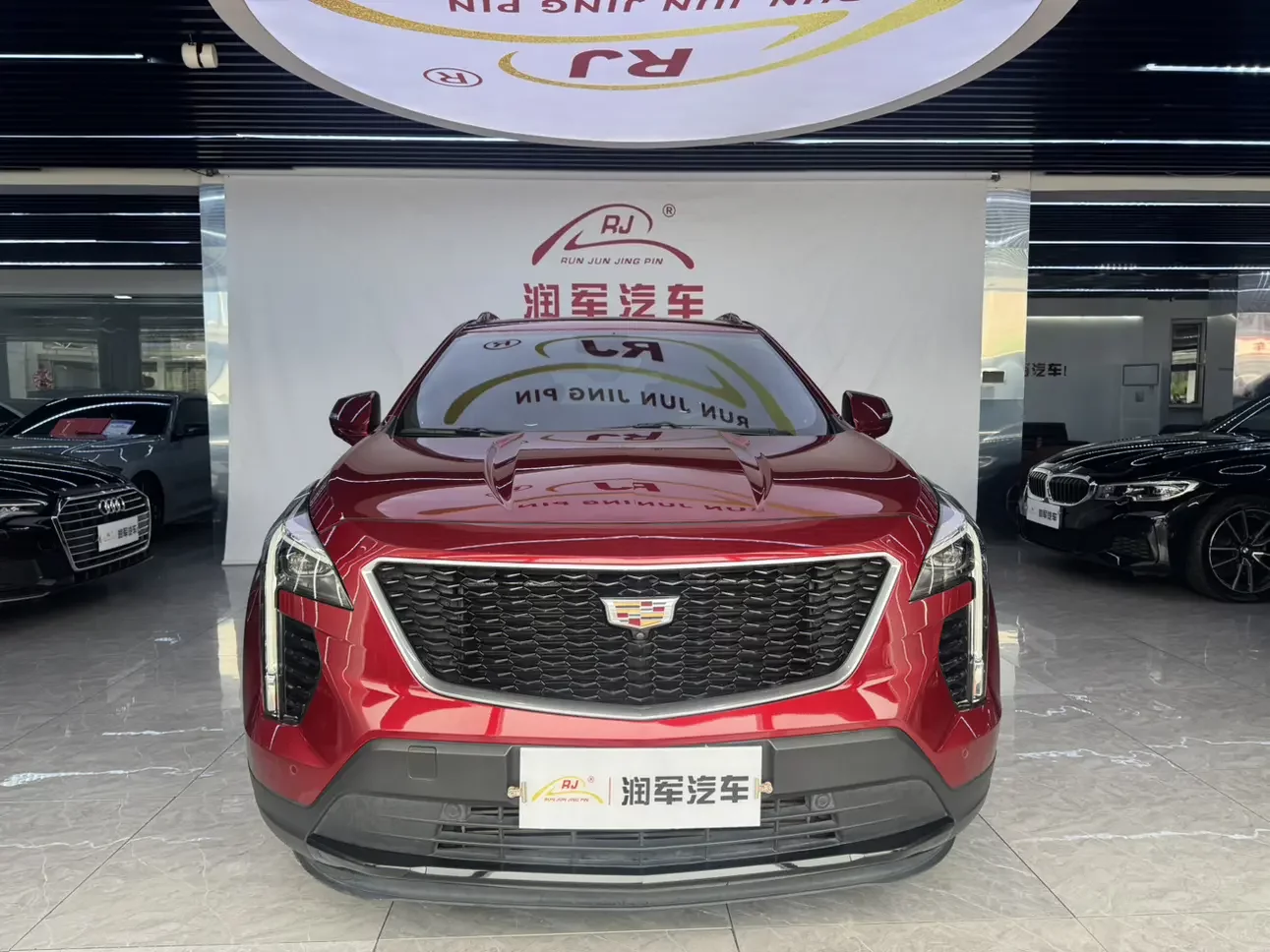 Cadillac XT4