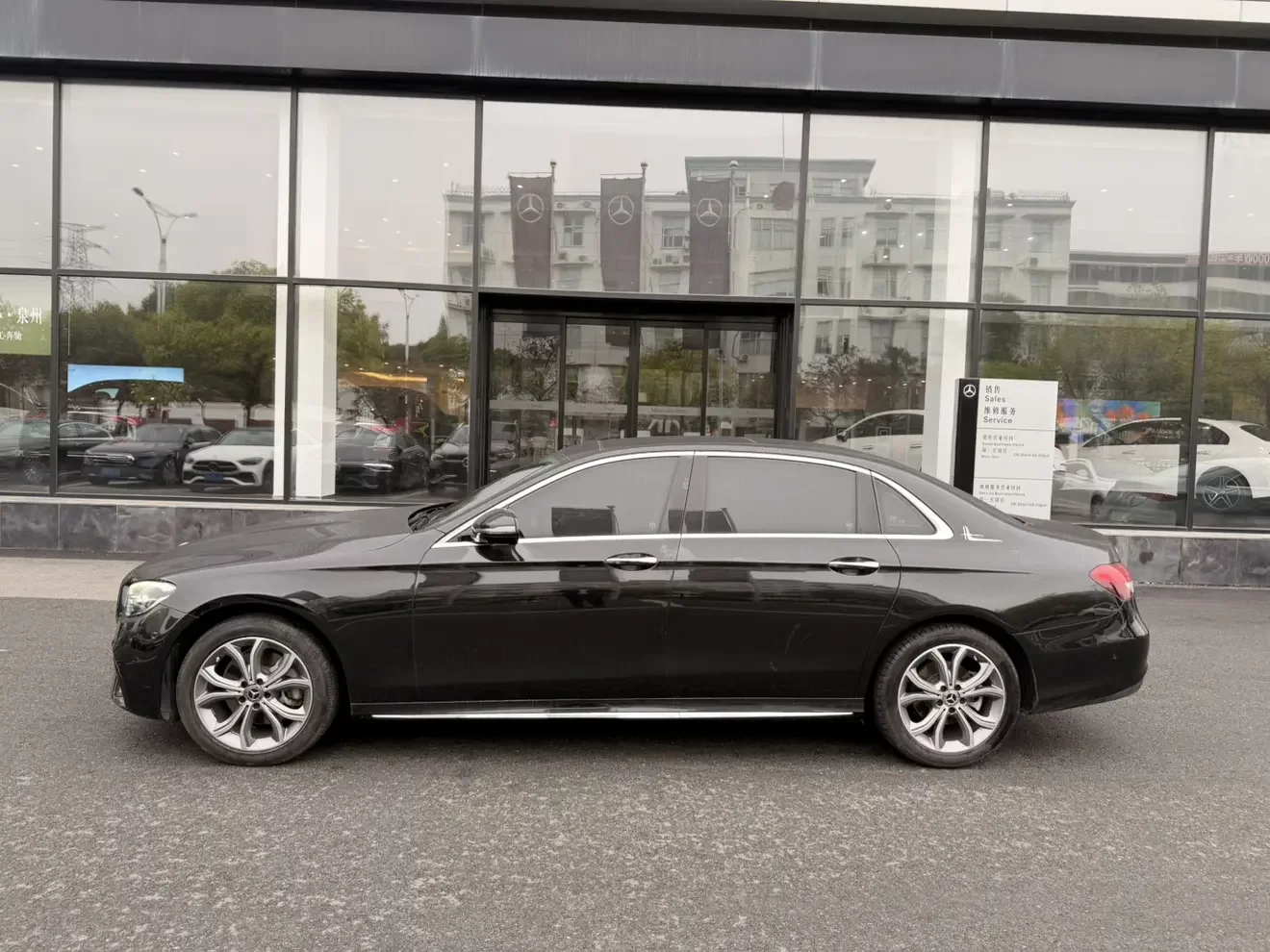 Mercedes-Benz E-Class