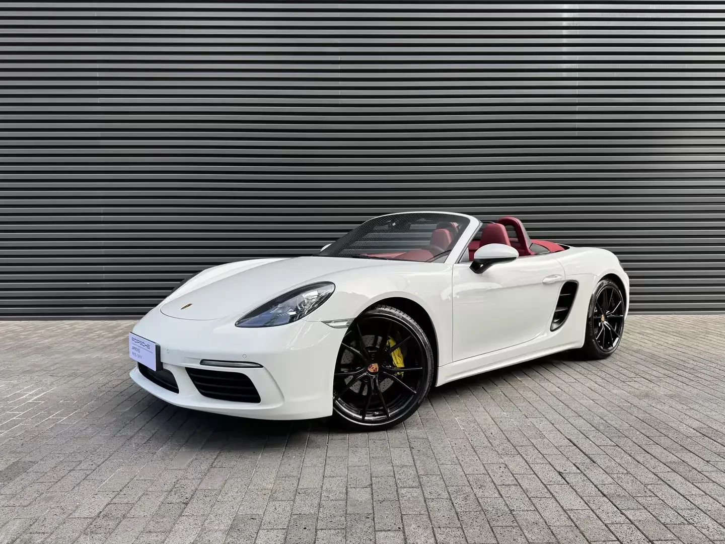 Porsche 718
